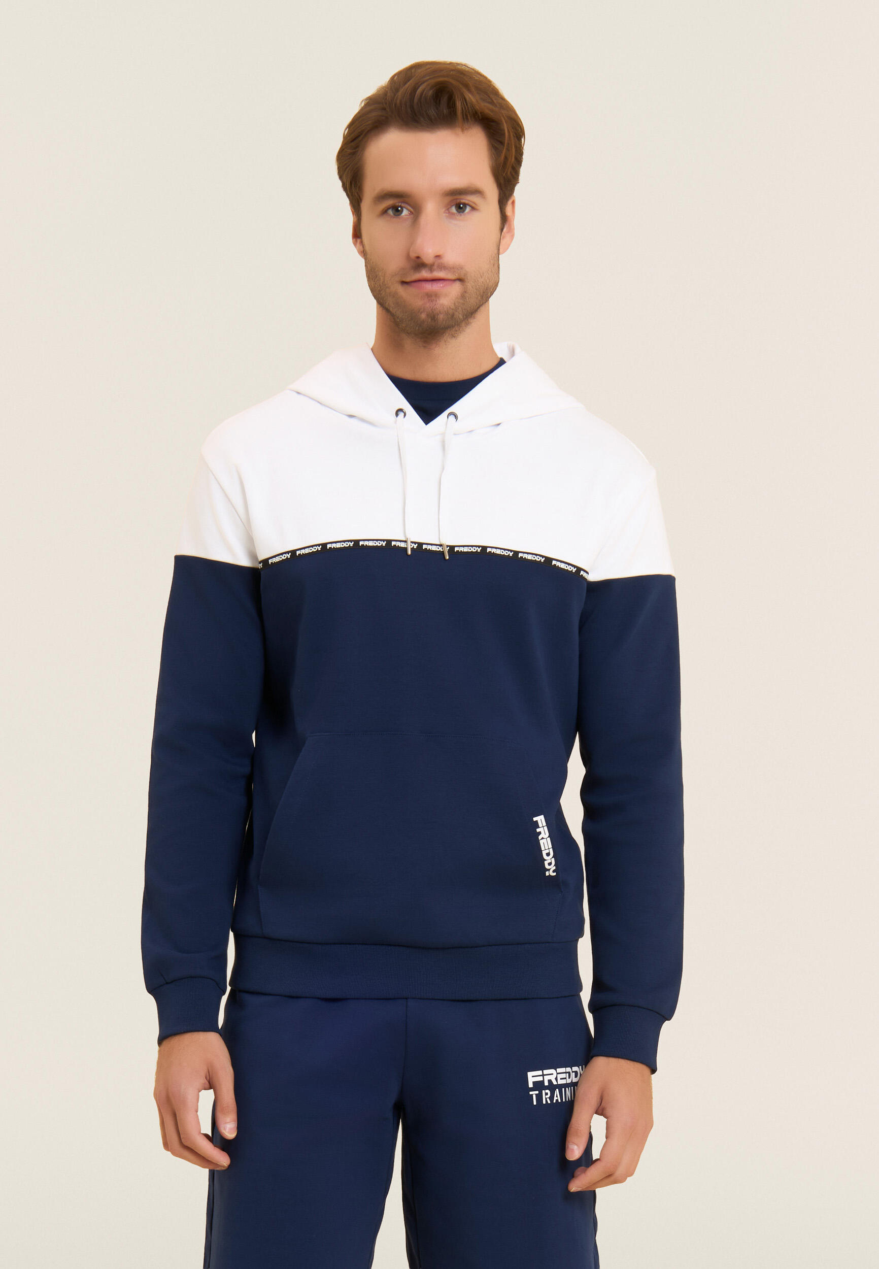 Felpa colour block con cappuccio e inserto logato 2/5