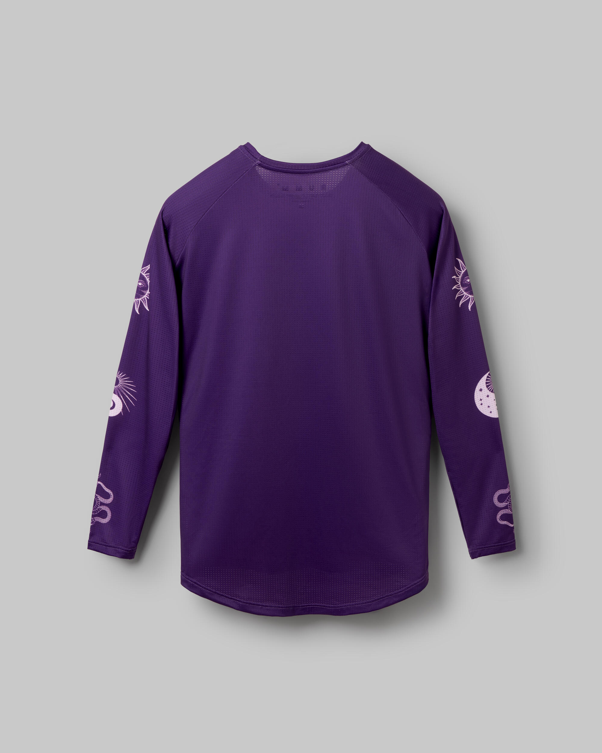 T-shirt légère et respirante de trail running, séchage rapide et tissu recyclé. 2/5