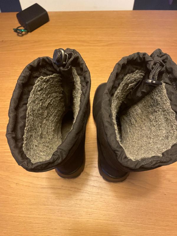 Entre Particuliers - Bottes de neige taille 37 3/7