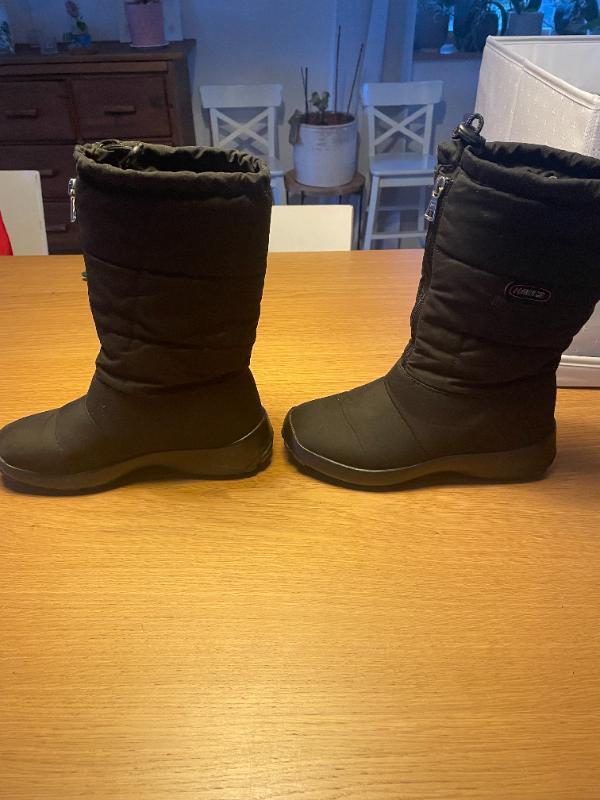 Entre Particuliers - Bottes de neige taille 37 2/7