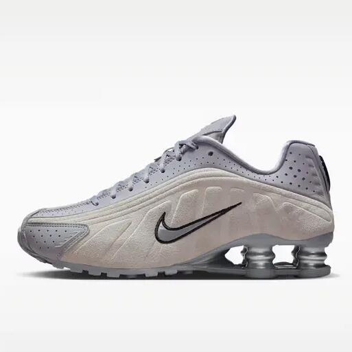 Nike Women's Shox R4