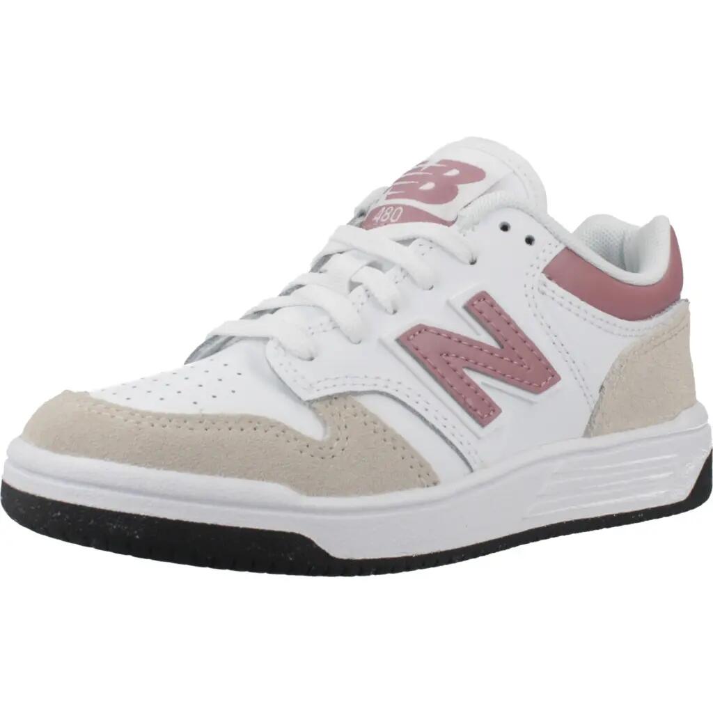 NEW BALANCE picture