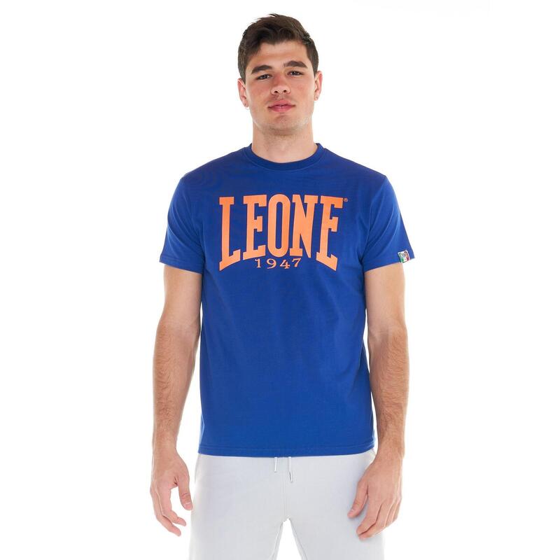Tricou bărbătesc simplu cu logo mare