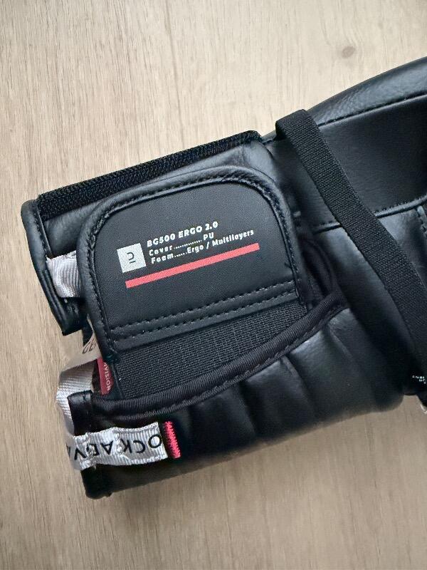 Entre Particuliers - Gants de boxe avec support de poignet noir 4/4