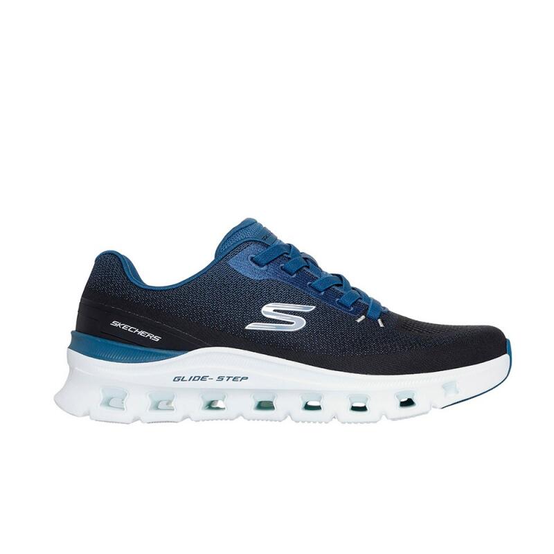 SKECHERS picture