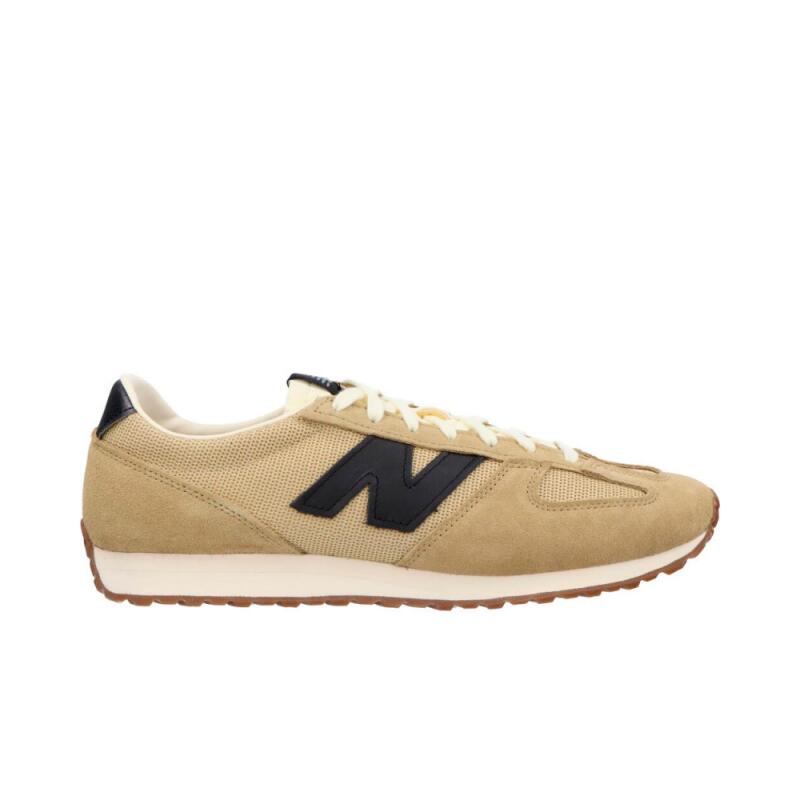 NEW BALANCE picture