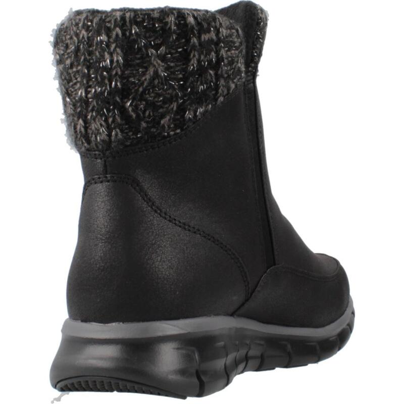 Ghete femei Skechers Synergy - Lovely Collab, Negru