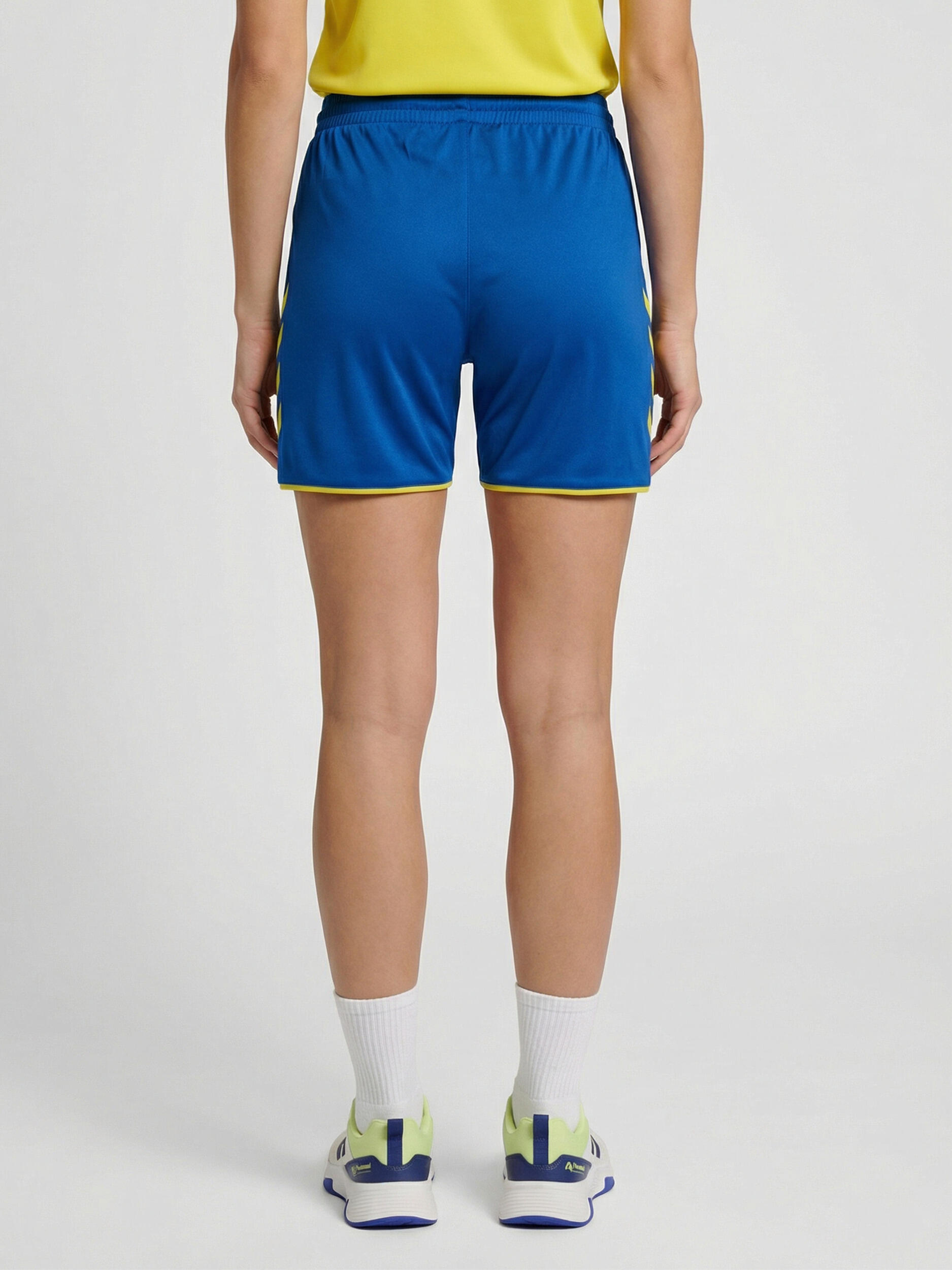 Enfiler Short Hmlcore Femme 2/7