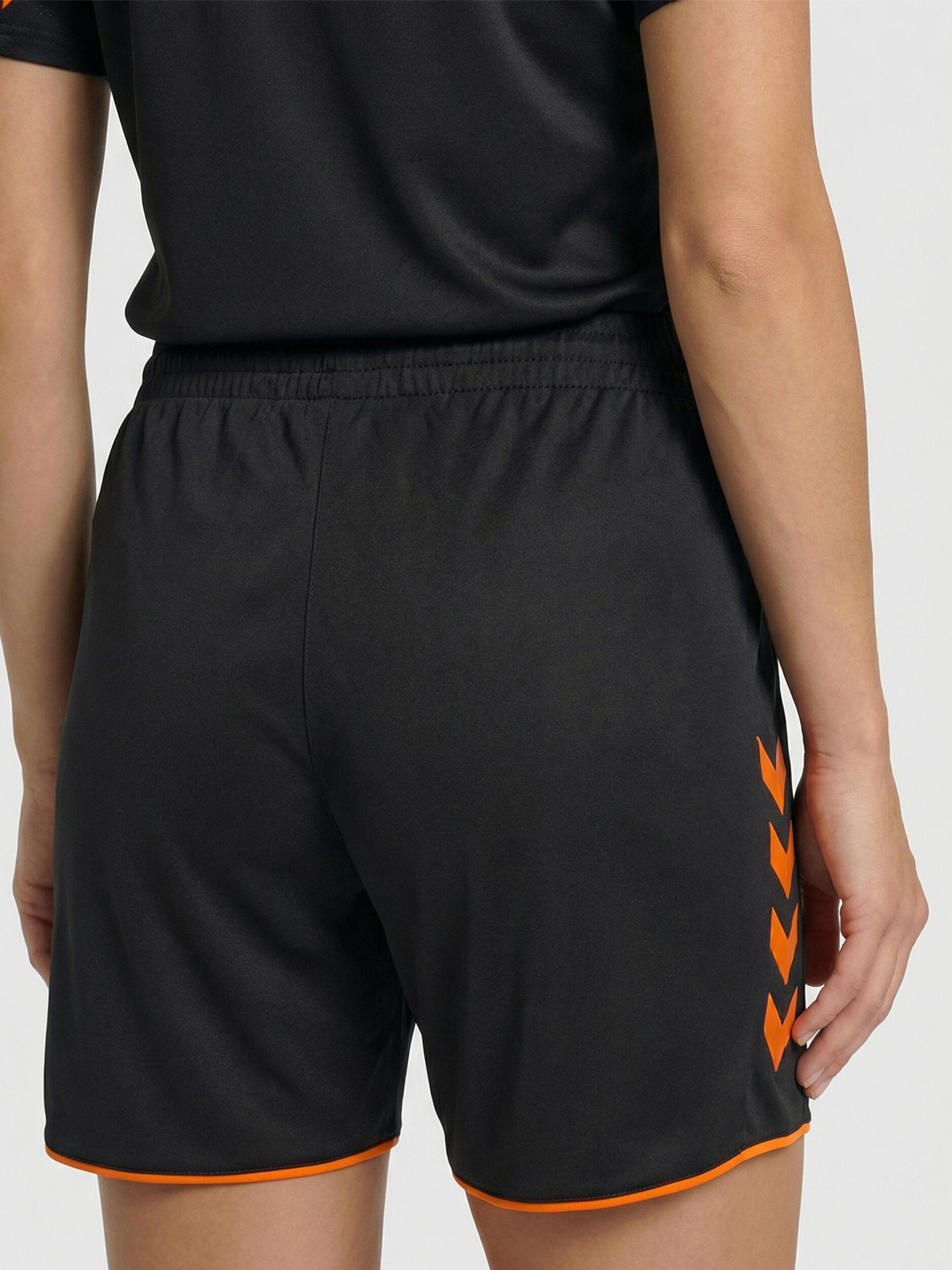 Enfiler Short Hmlcore Femme 4/7