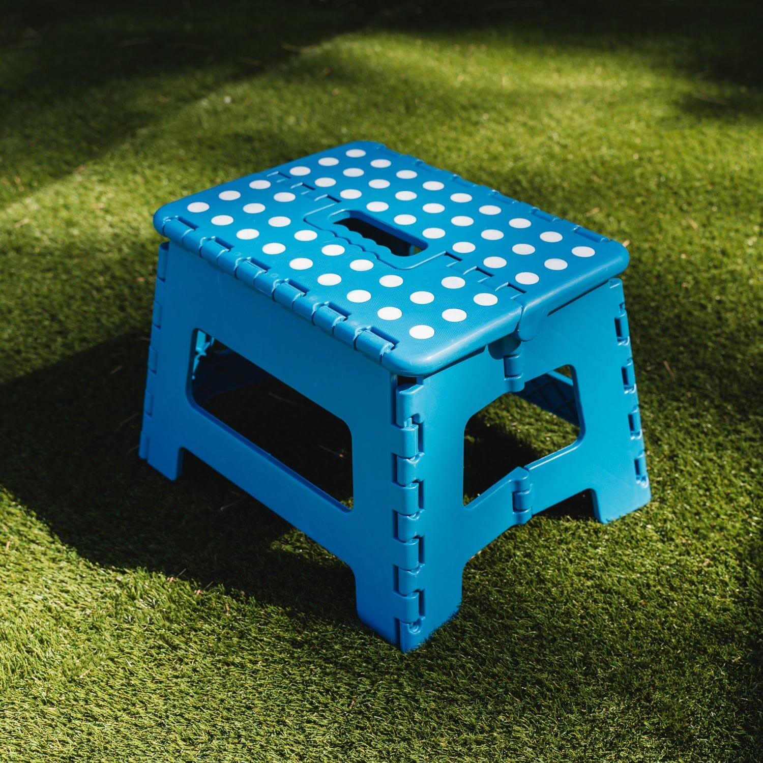 125kg Folding Step Stool Portable Plastic Foldable Chair Flat Outdoor (29x22cm)