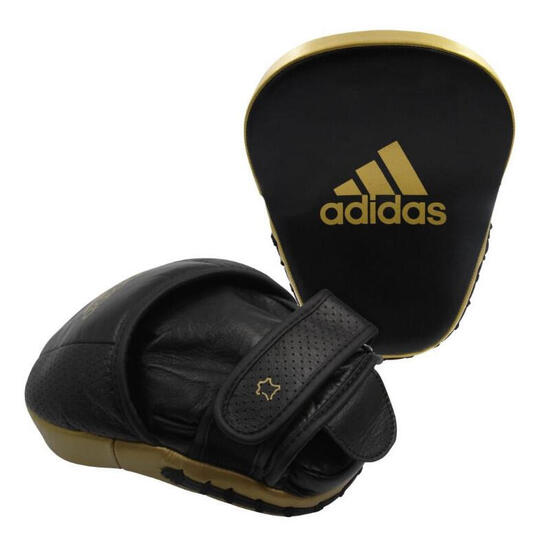 Patadas de Oso Adidas Adistar Pro