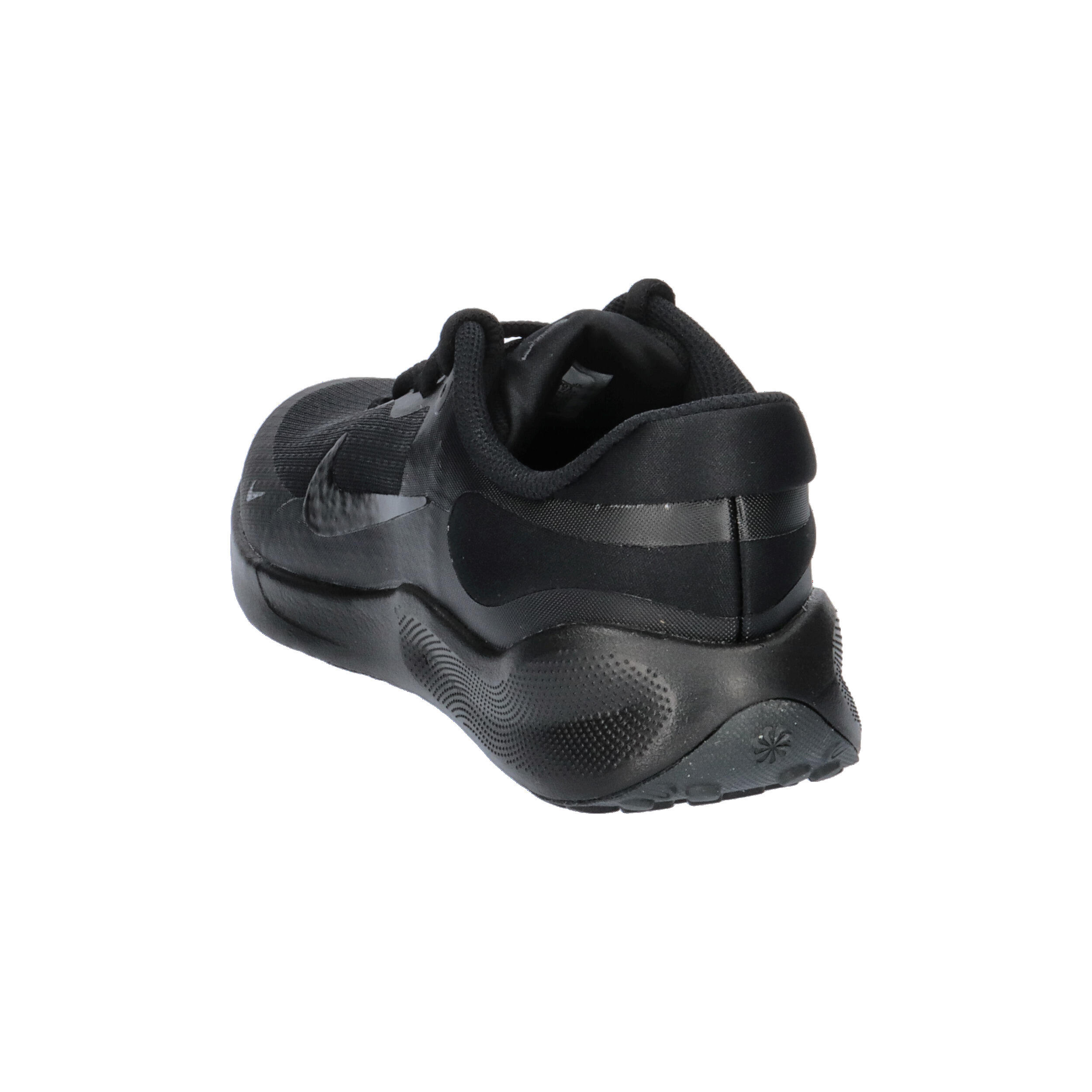 Ténis Nike Modelo Revolution 7 Cor Preto 4/7