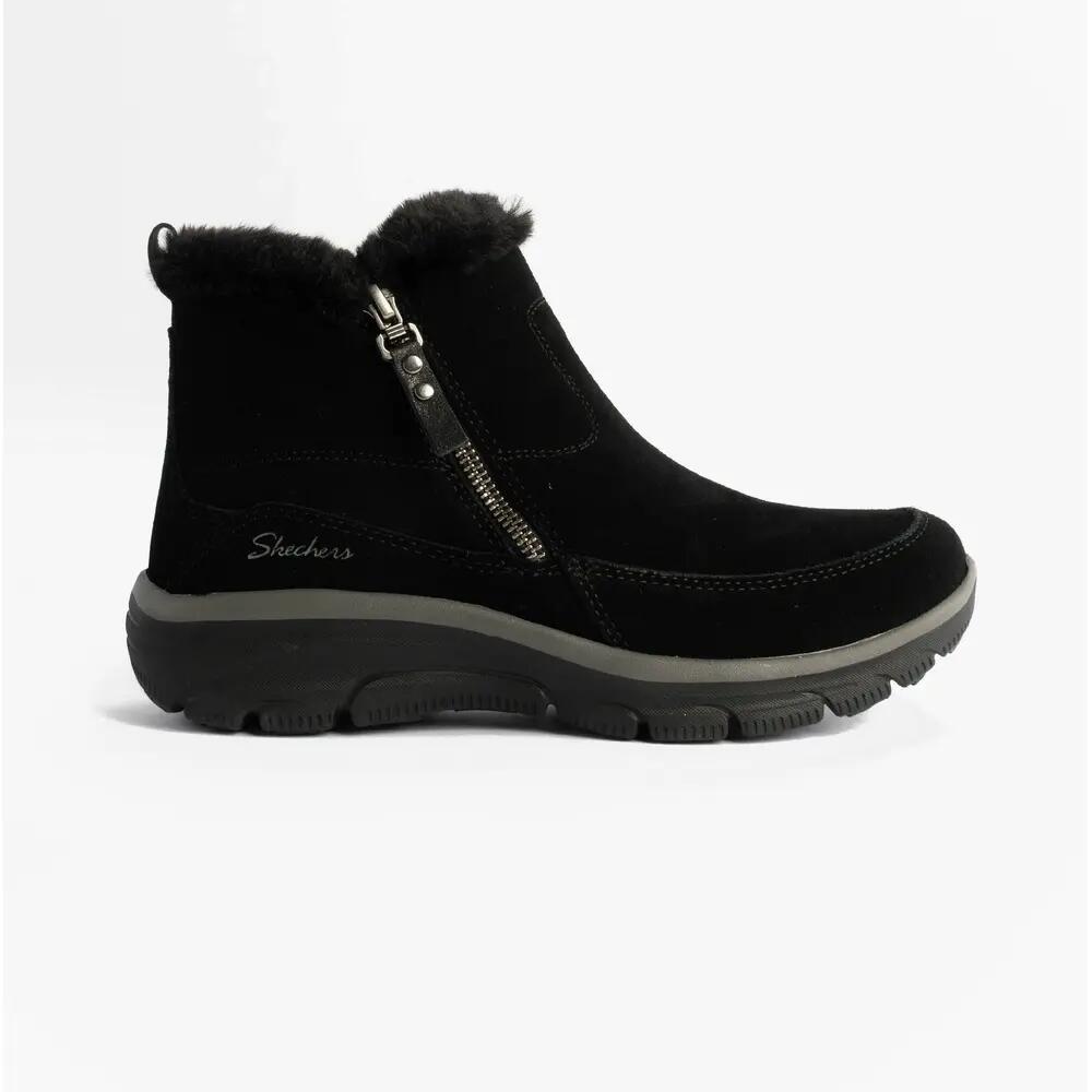 SKECHERS picture