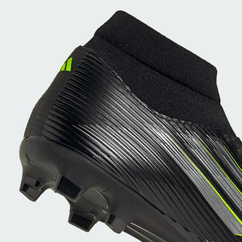 Ghete de fotbal F50 League Mid pentru teren dur/multi-teren