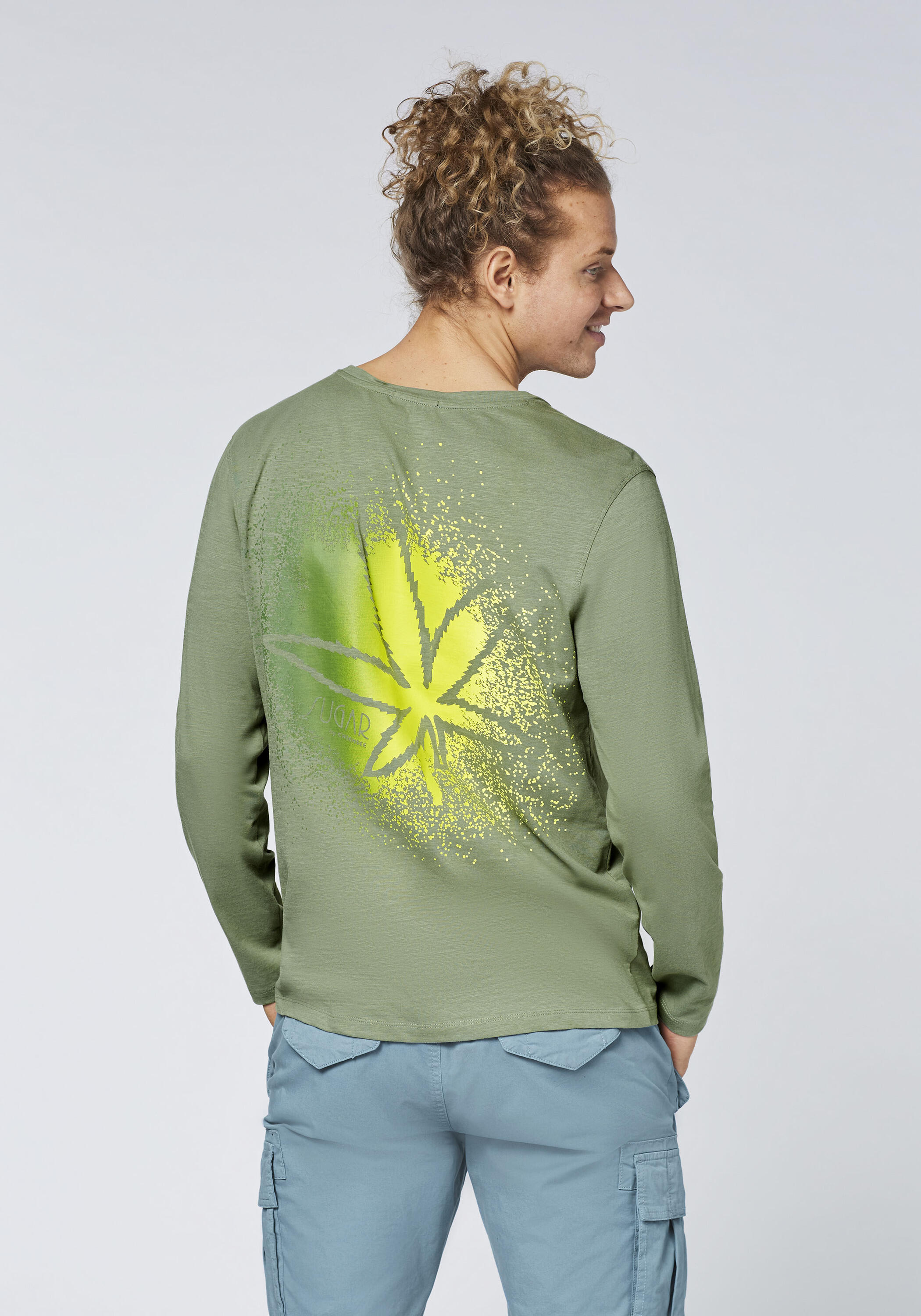 Langarmshirt mit Print in Spray-Optik 3/7