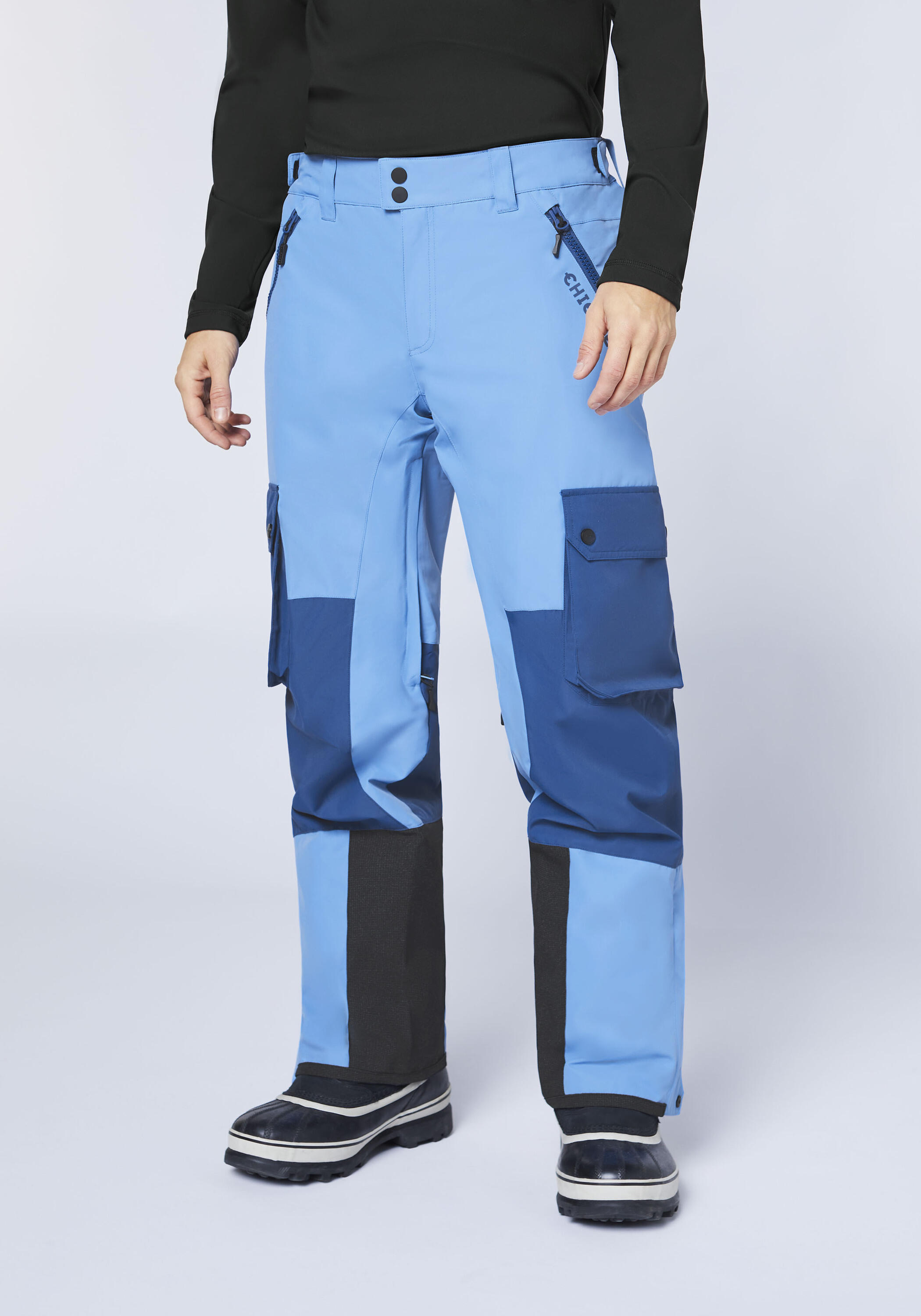 Skihose mit Belüftungszippern, Schneefang und viel Stauraum 4/7