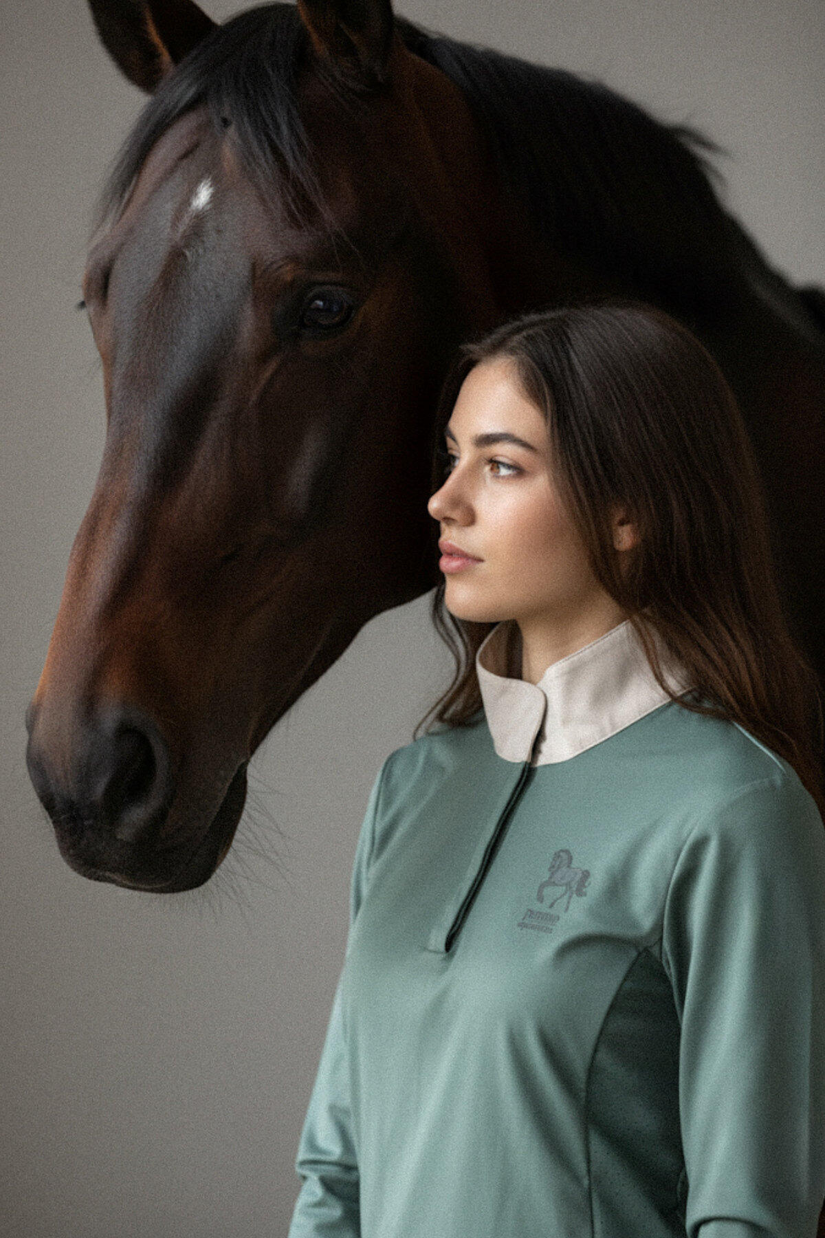 POMME EQUESTRIAN picture