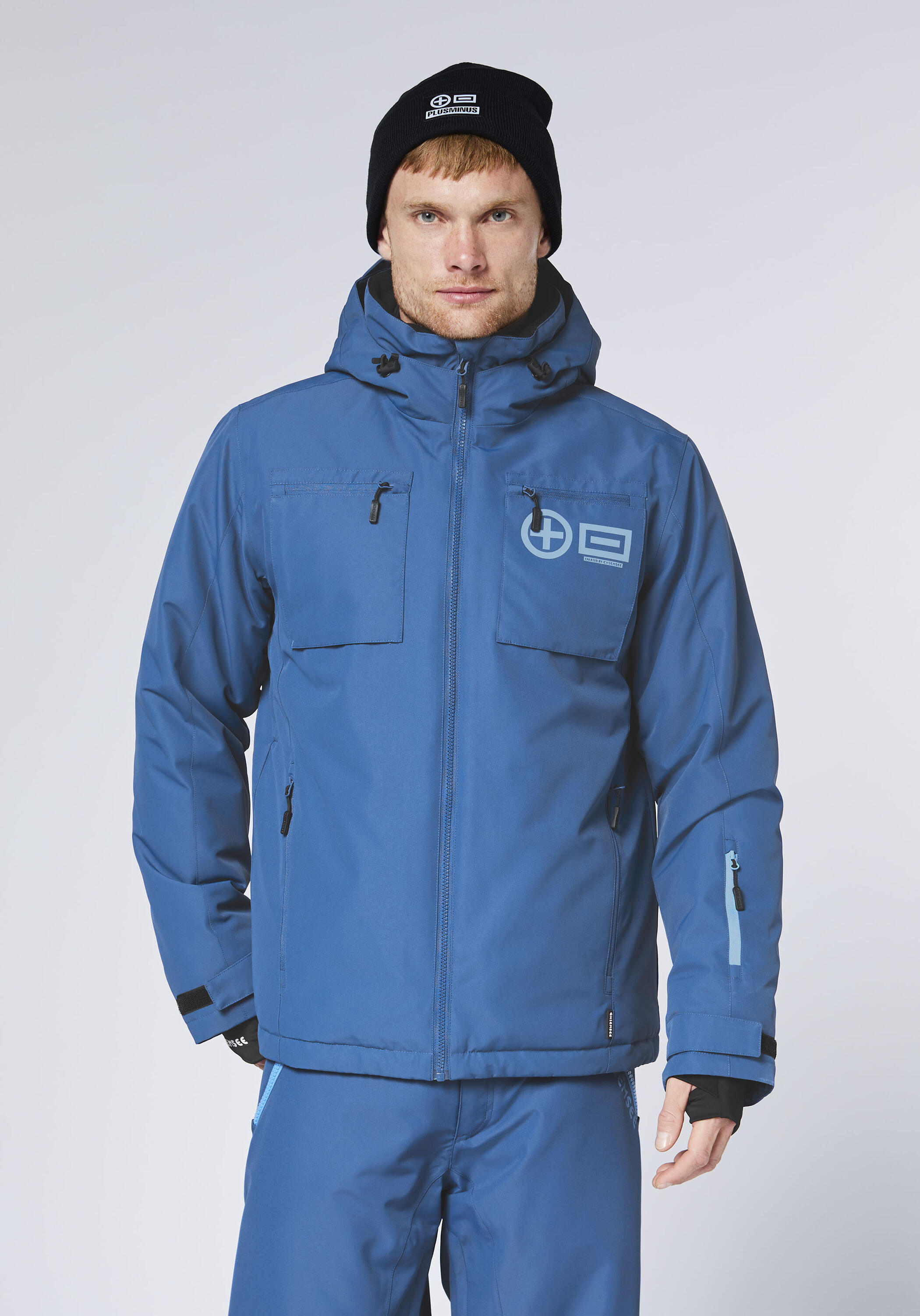 Skijacke im PlusMinus-Design 4/8