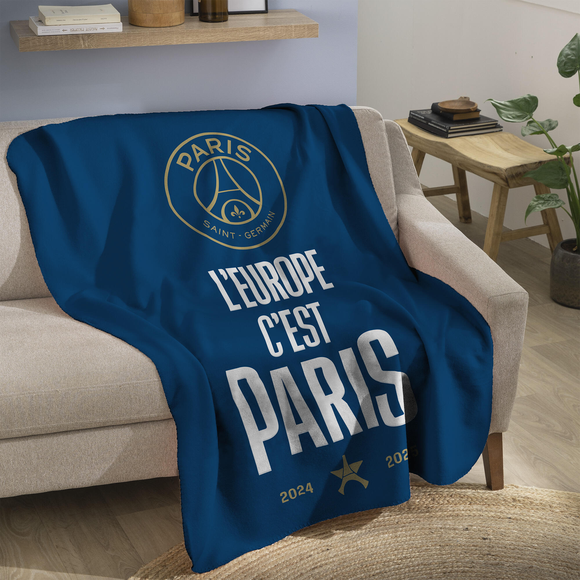Plaid polaire 110x140 cm 100% polyester football Paris - Brille 2/3