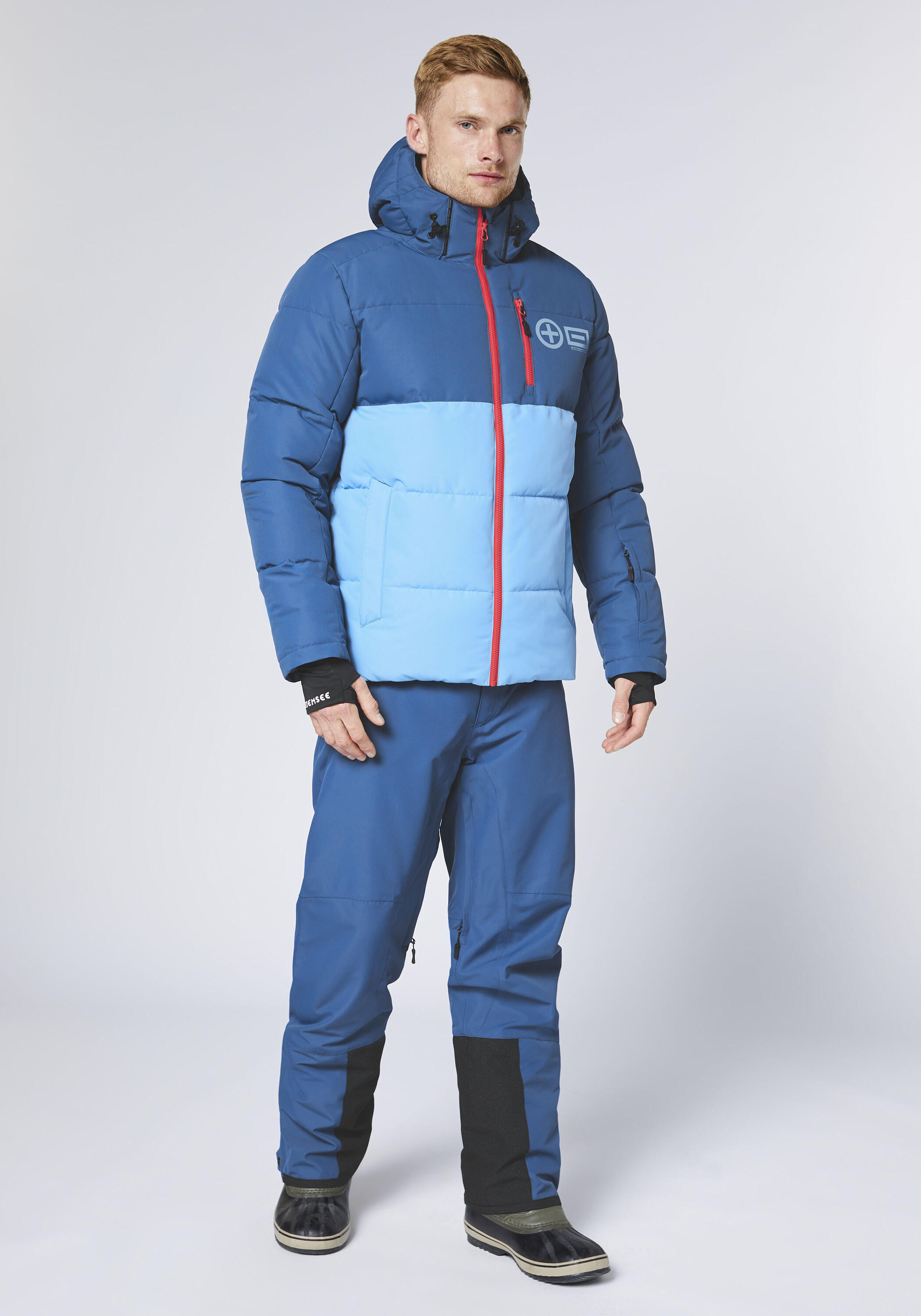 Skijacke mit vielen Reißverschlusstaschen inkl. Skipasstasche 6/7