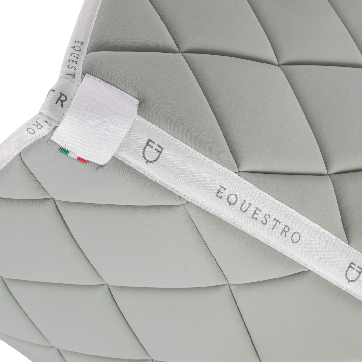 Sottosella de salto en tejido técnico con logotipo 3/5