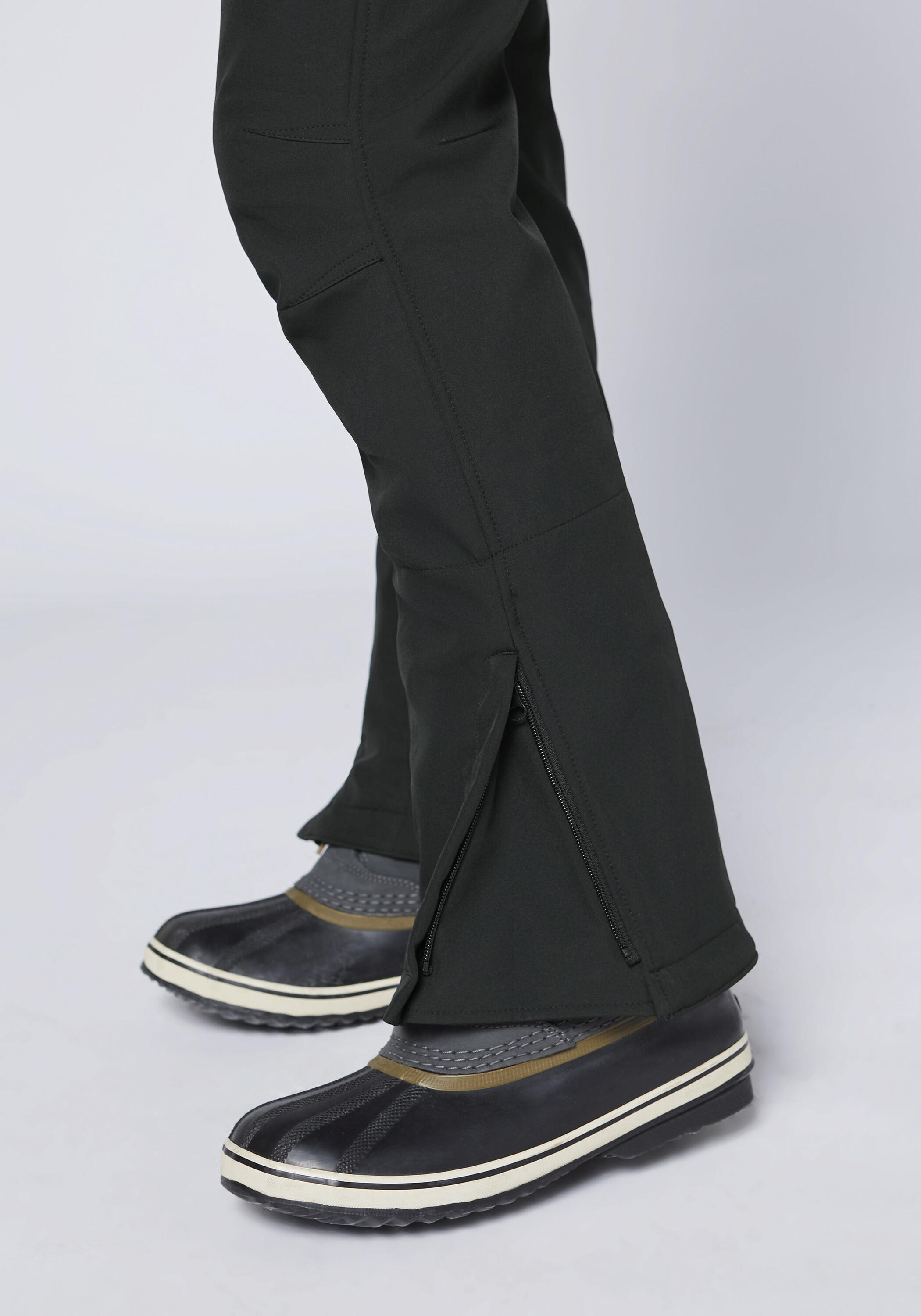 Skihose aus elastischem Softshell-Material 7/7