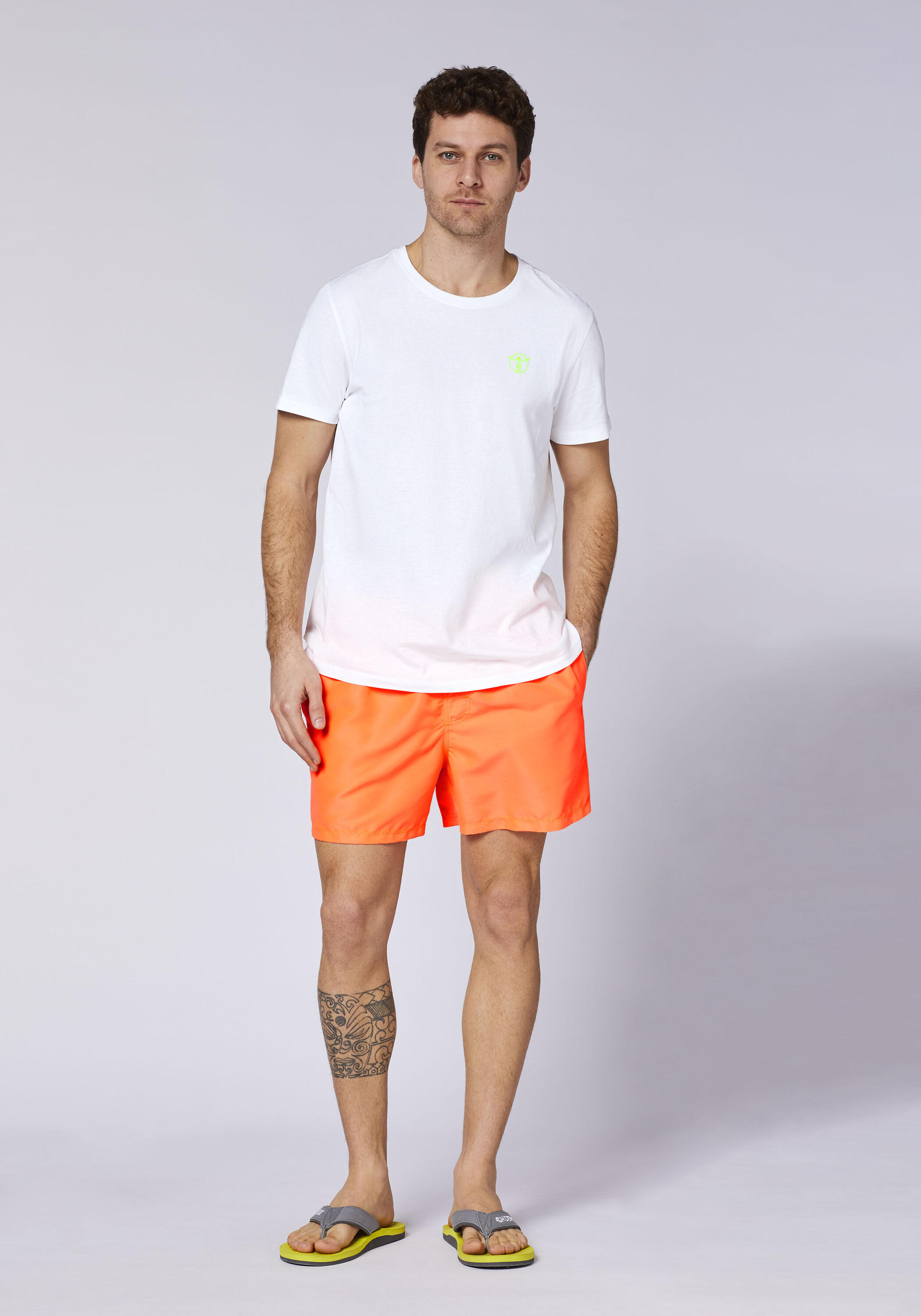T-Shirt Kurzarmshirt mit Retro-Print im Rücken 5/7