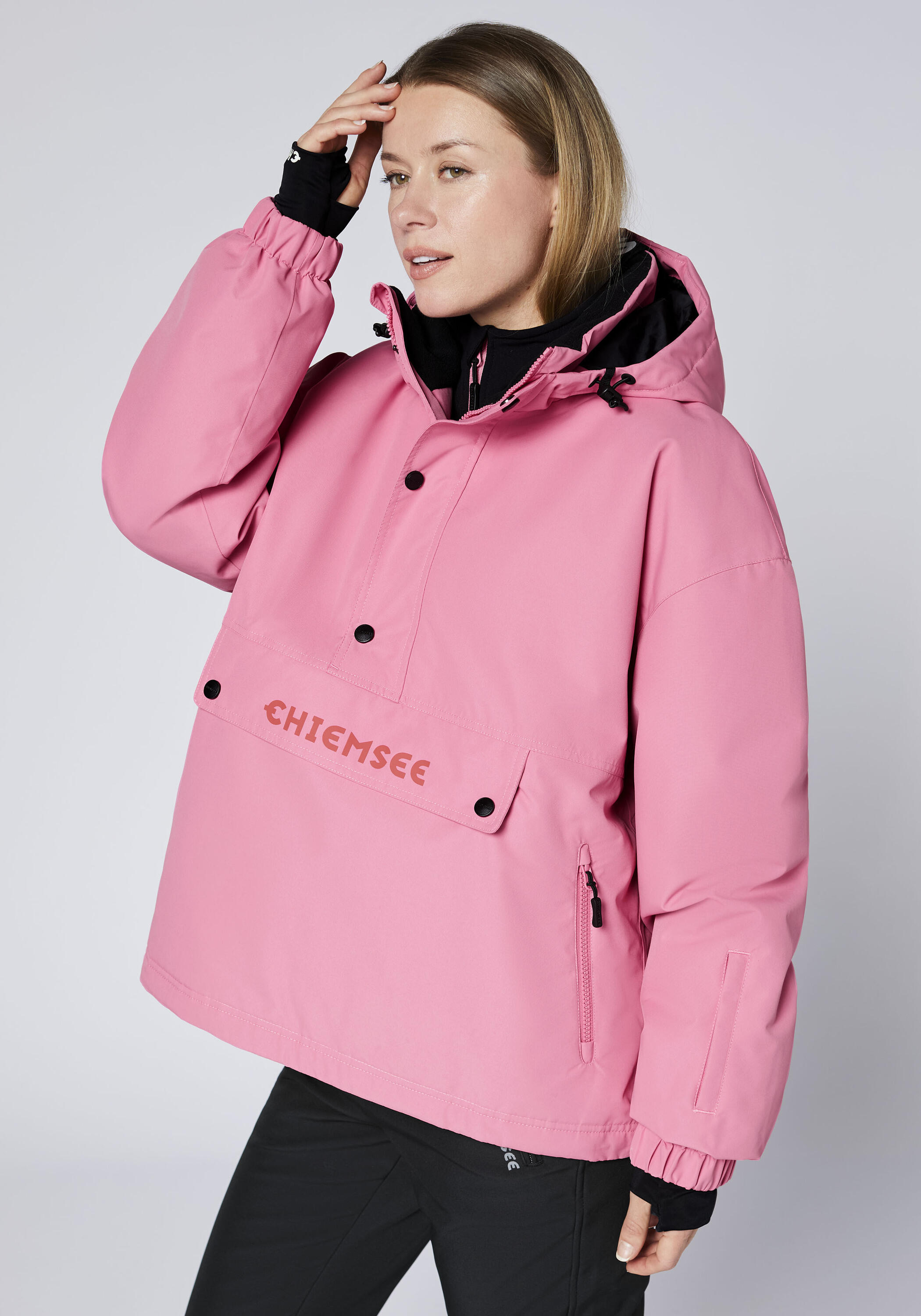 Jacke mit großer Front-Reißverschlusstasche und Flap 6/7