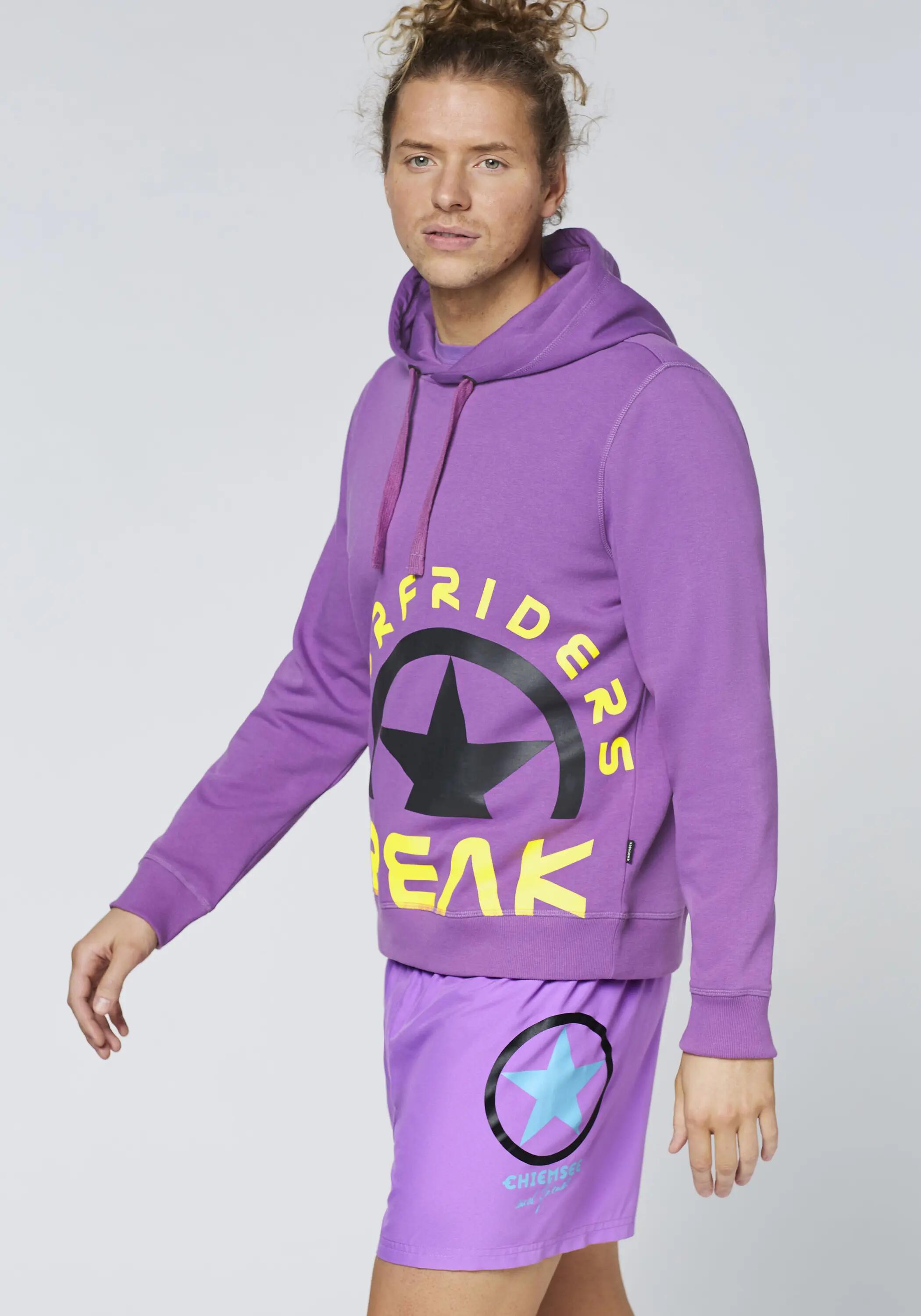 Kapuzenpullover im freshen Farbdesign mit Print 7/7