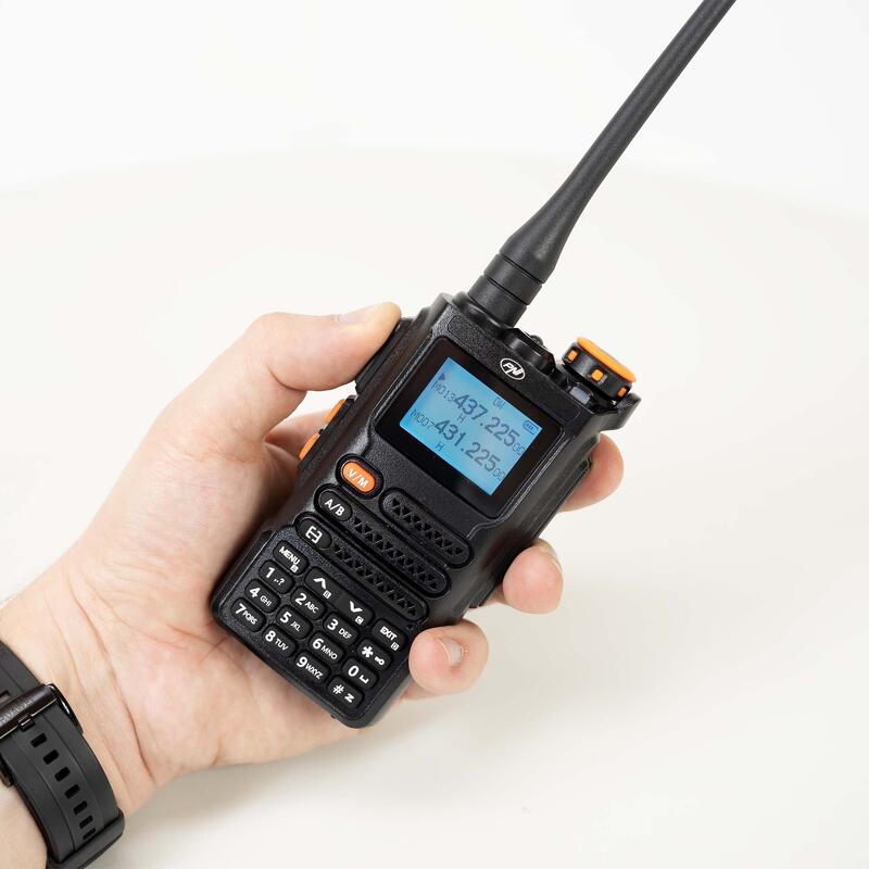 Statie radio portabila VHF/UHF dual band, 999 canale, VOX, FM, 2600 mAh