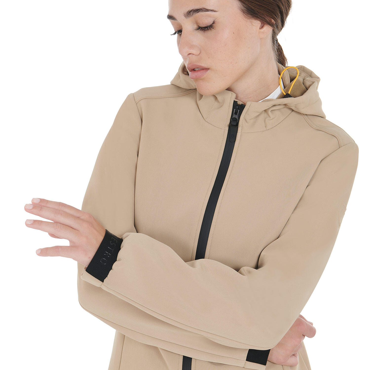 Chaqueta softshell mujer slim fit con bolsillos ocultos 5/7