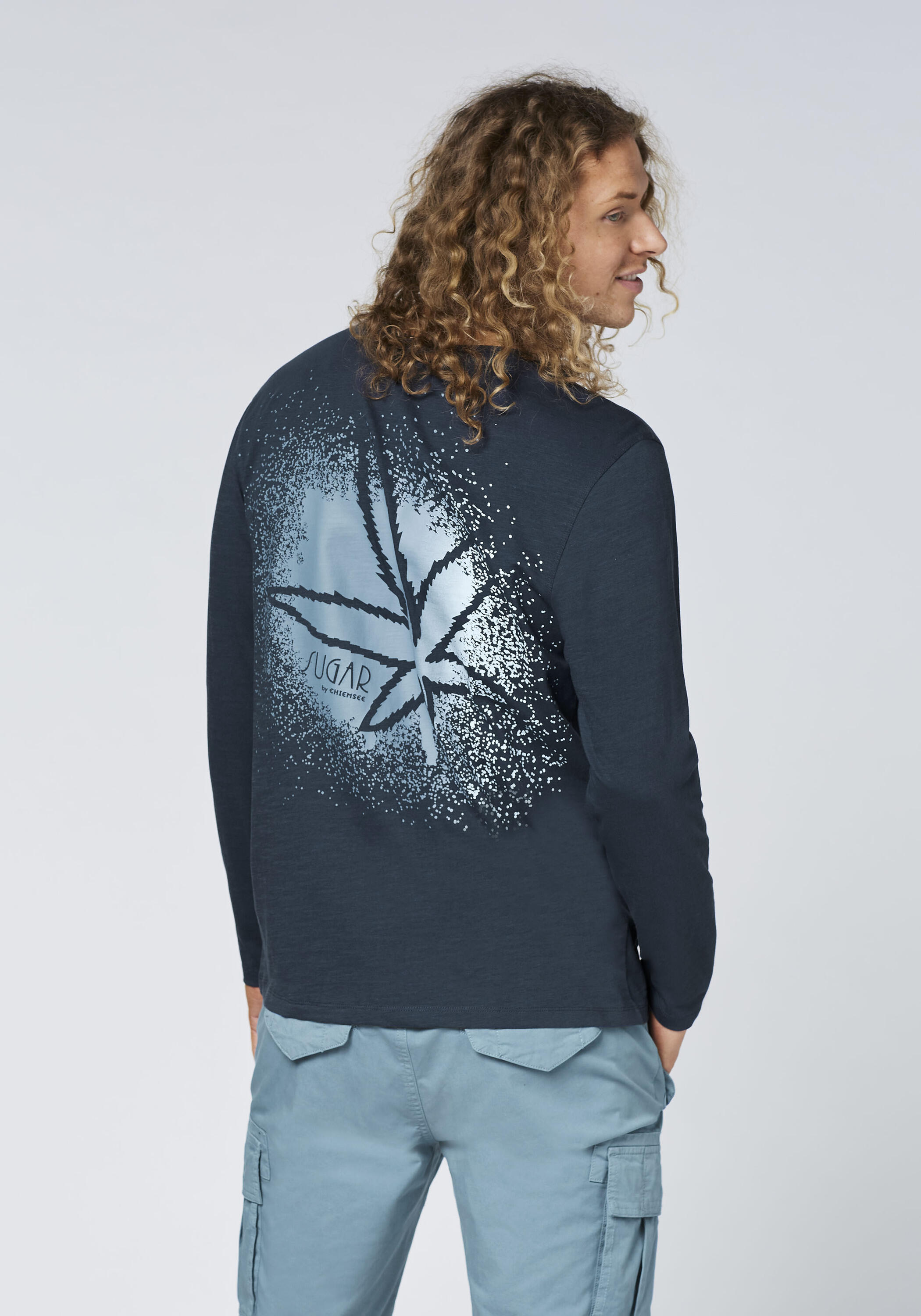 Langarmshirt mit Print in Spray-Optik 3/7