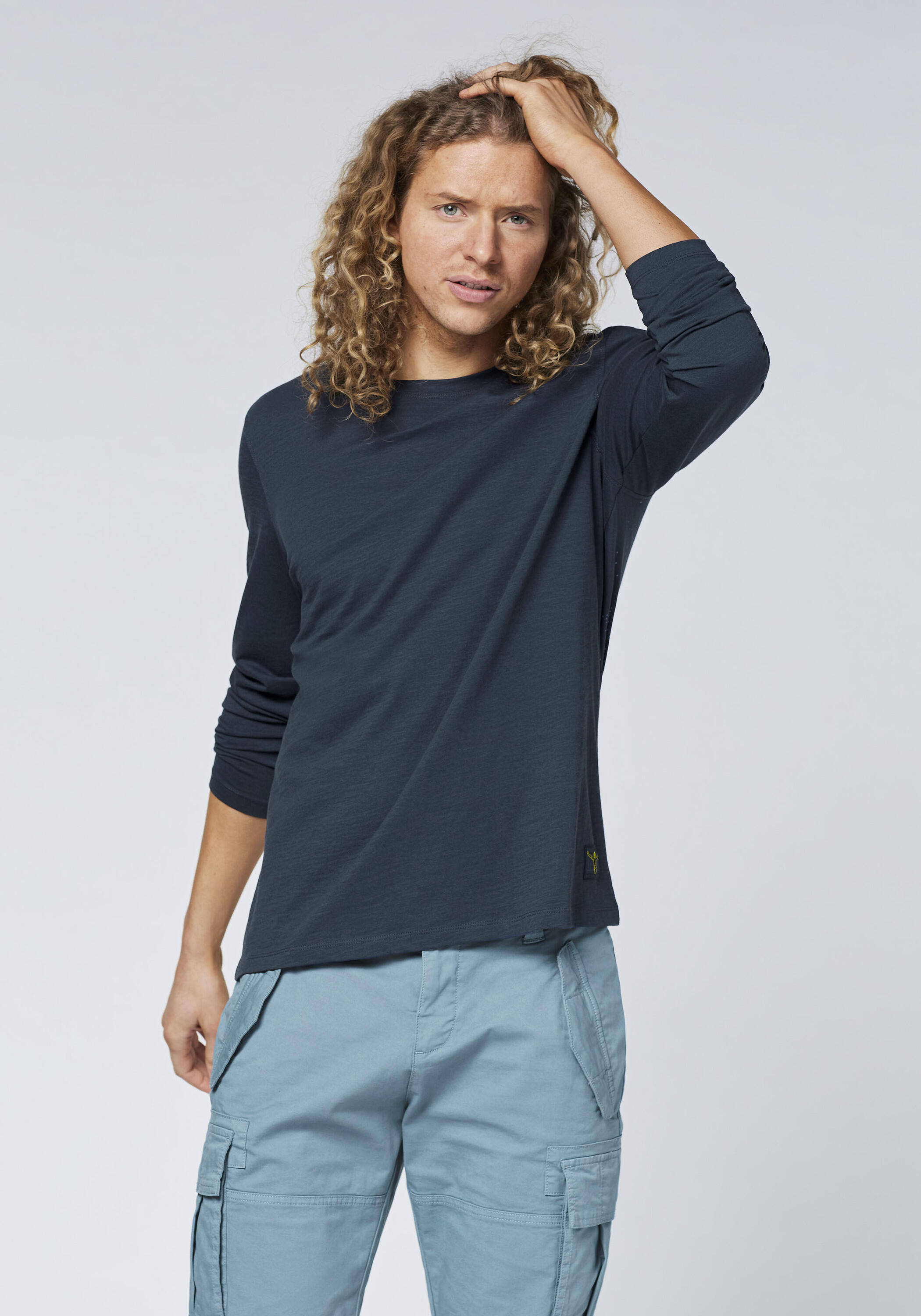 Langarmshirt mit Print in Spray-Optik 4/7