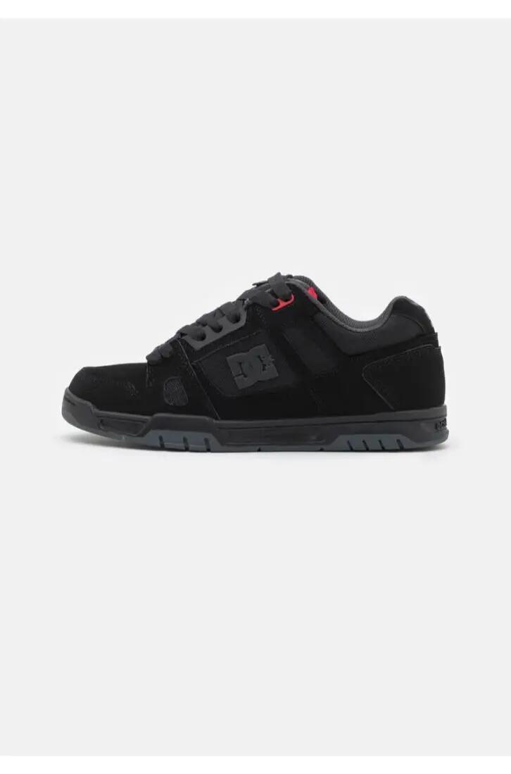 DC SHOES picture
