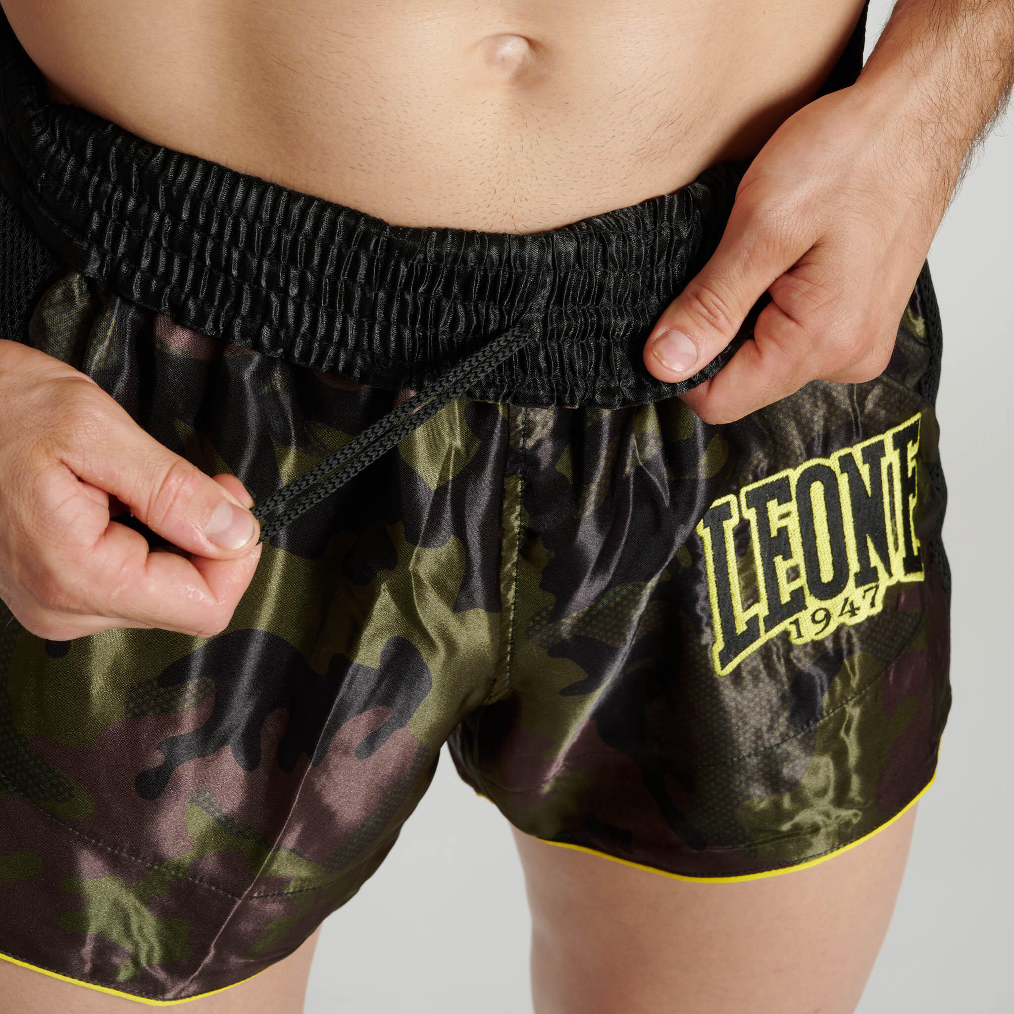 Leone1947 Pantalón Kick & Thai Camo Fight verde XS 4/4