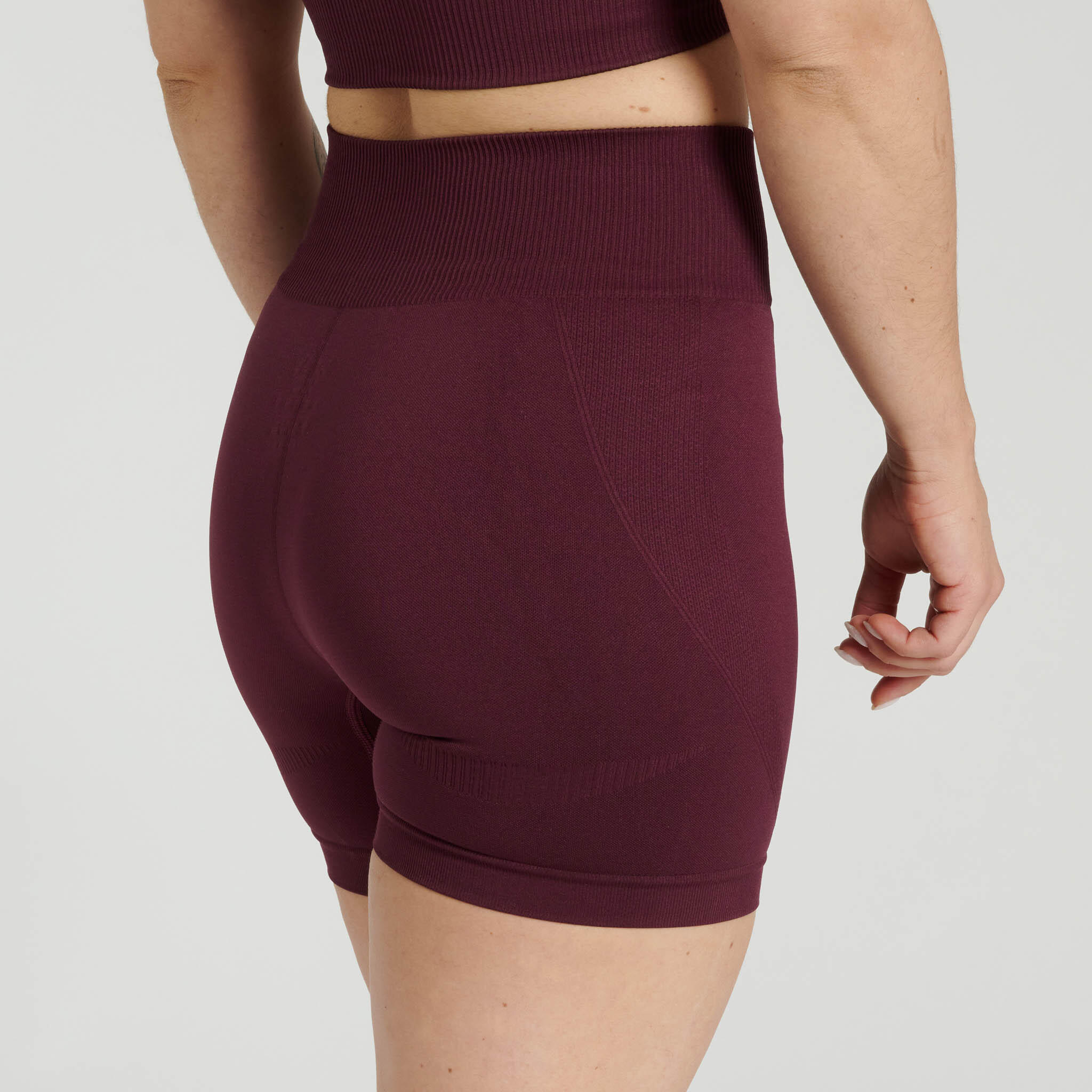 Short compresivo mujer Leone1947 berenjena S 3/4