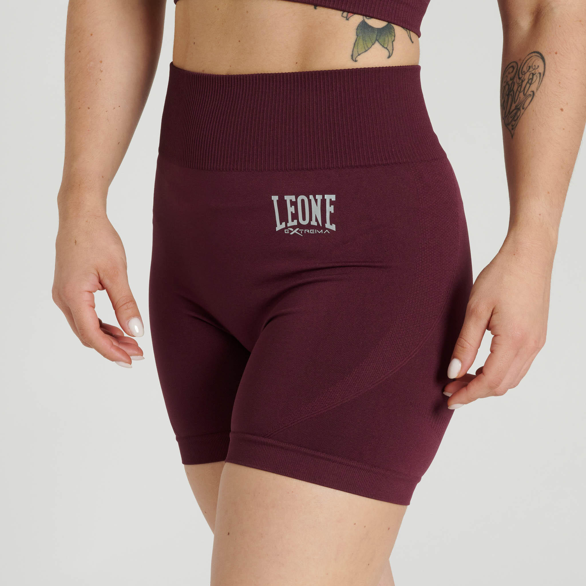Short compresivo mujer Leone1947 berenjena S 2/4