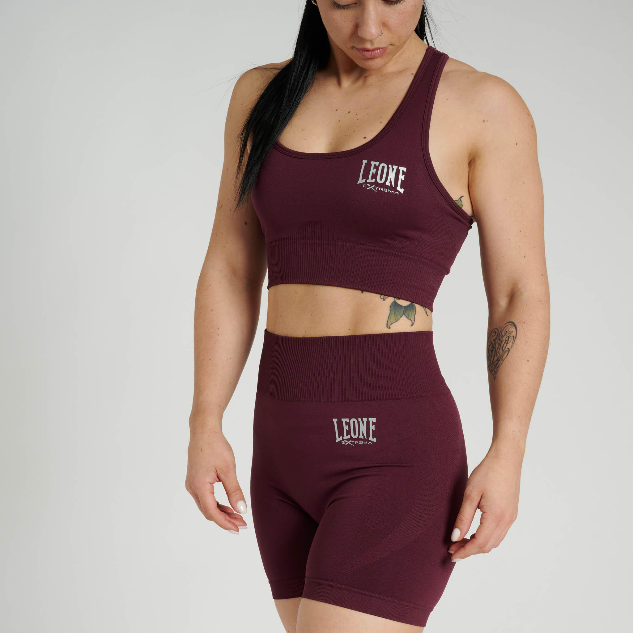 Short compresivo mujer Leone1947 berenjena S 4/4