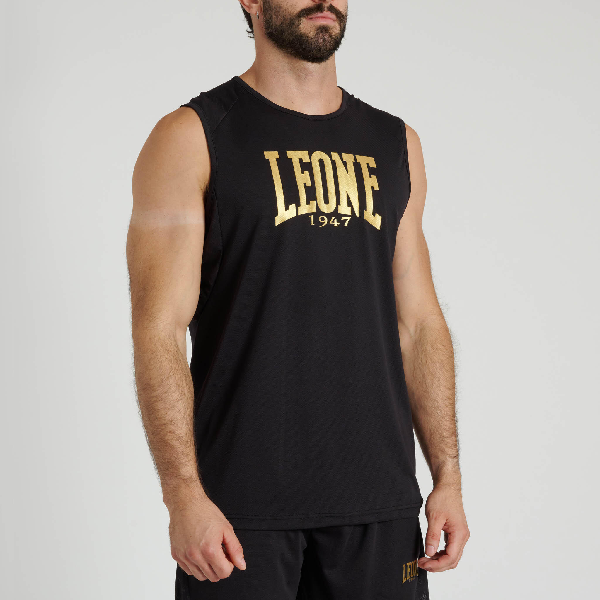 LEONE 1947 picture