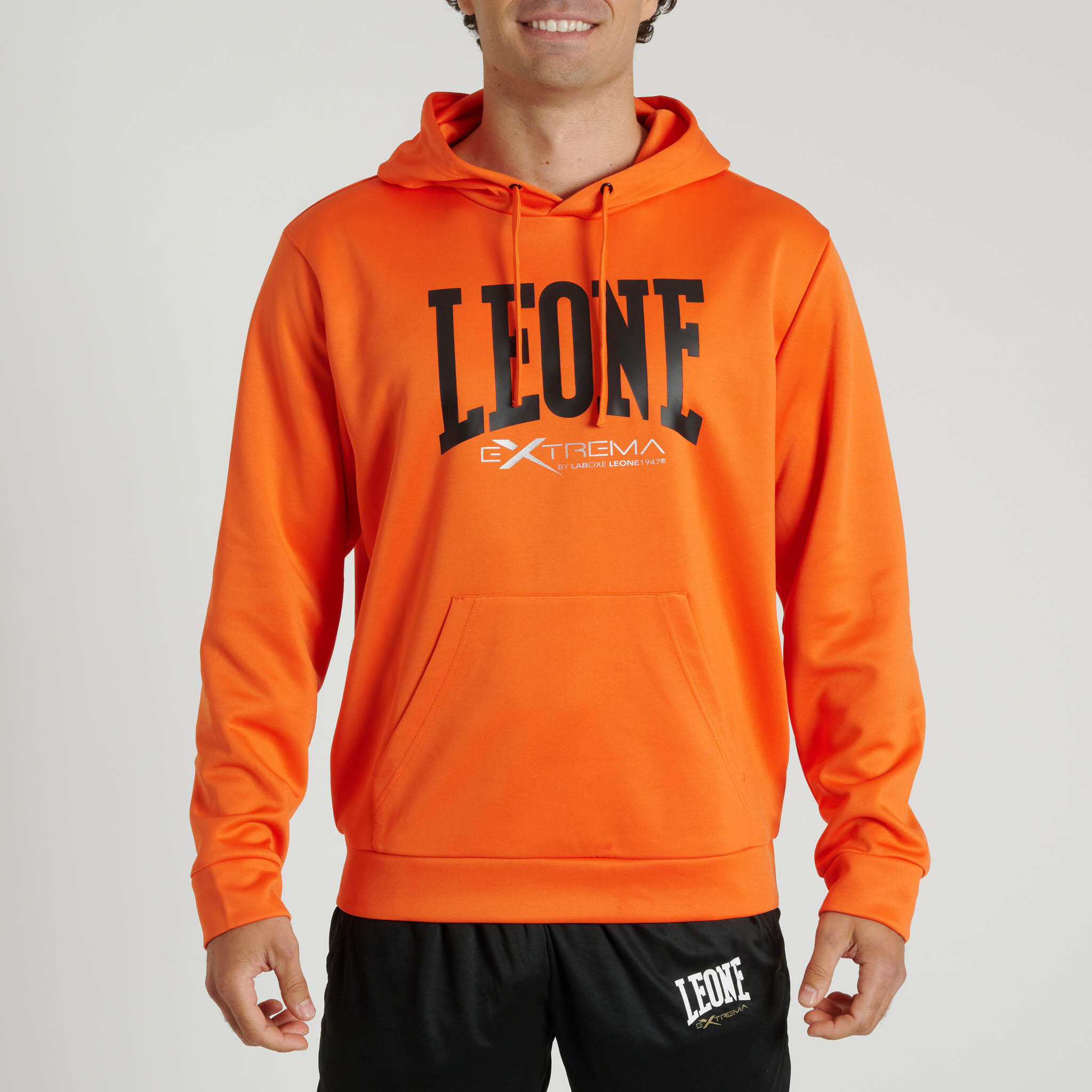 LEONE 1947 picture