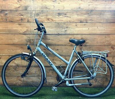 Tweedehands giant stadsfiets bike