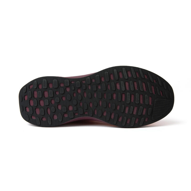 Zapatillas NOVARA multiactividad transpirables con suela de gran tracción 4/5