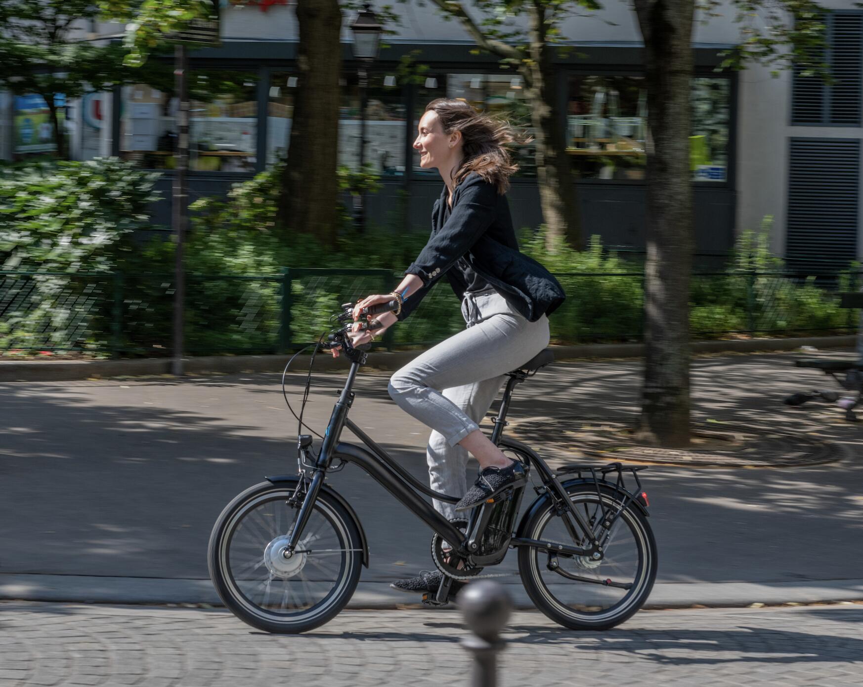Vélo électrique urbain 20" | Vitesse automatique | Aluminium | Cadre bas 3/3