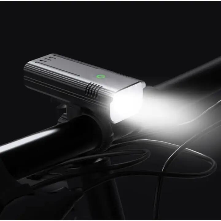 Far aliaj 8 LED, 450 lumeni, 5 moduri luminare, baterie 5200 mAh 2/5