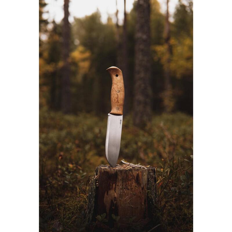 Cutit Helle Nordlys, teaca piele, lama 122 mm