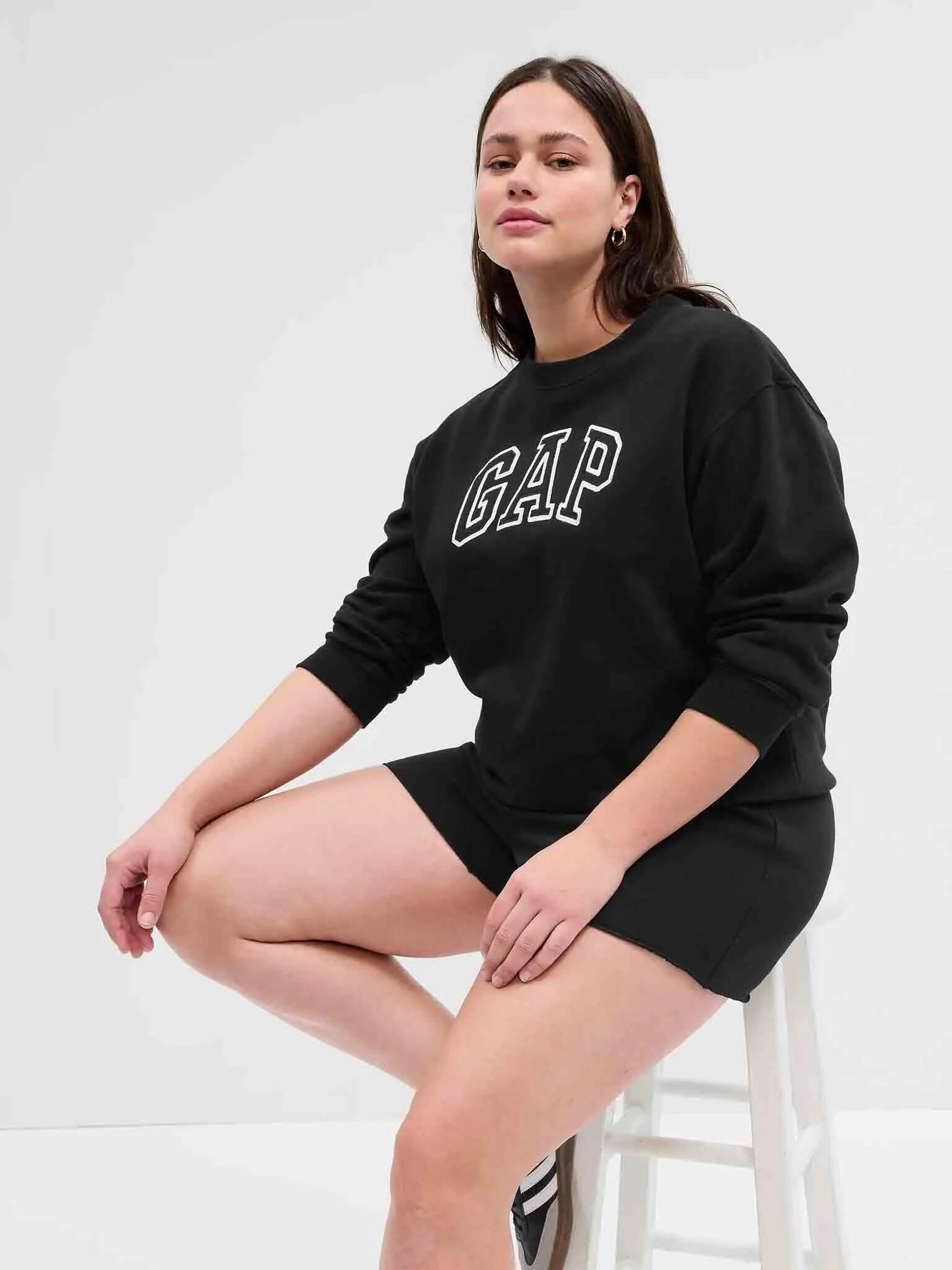 Sweat oversize GAP femme avec logo noir 1/1