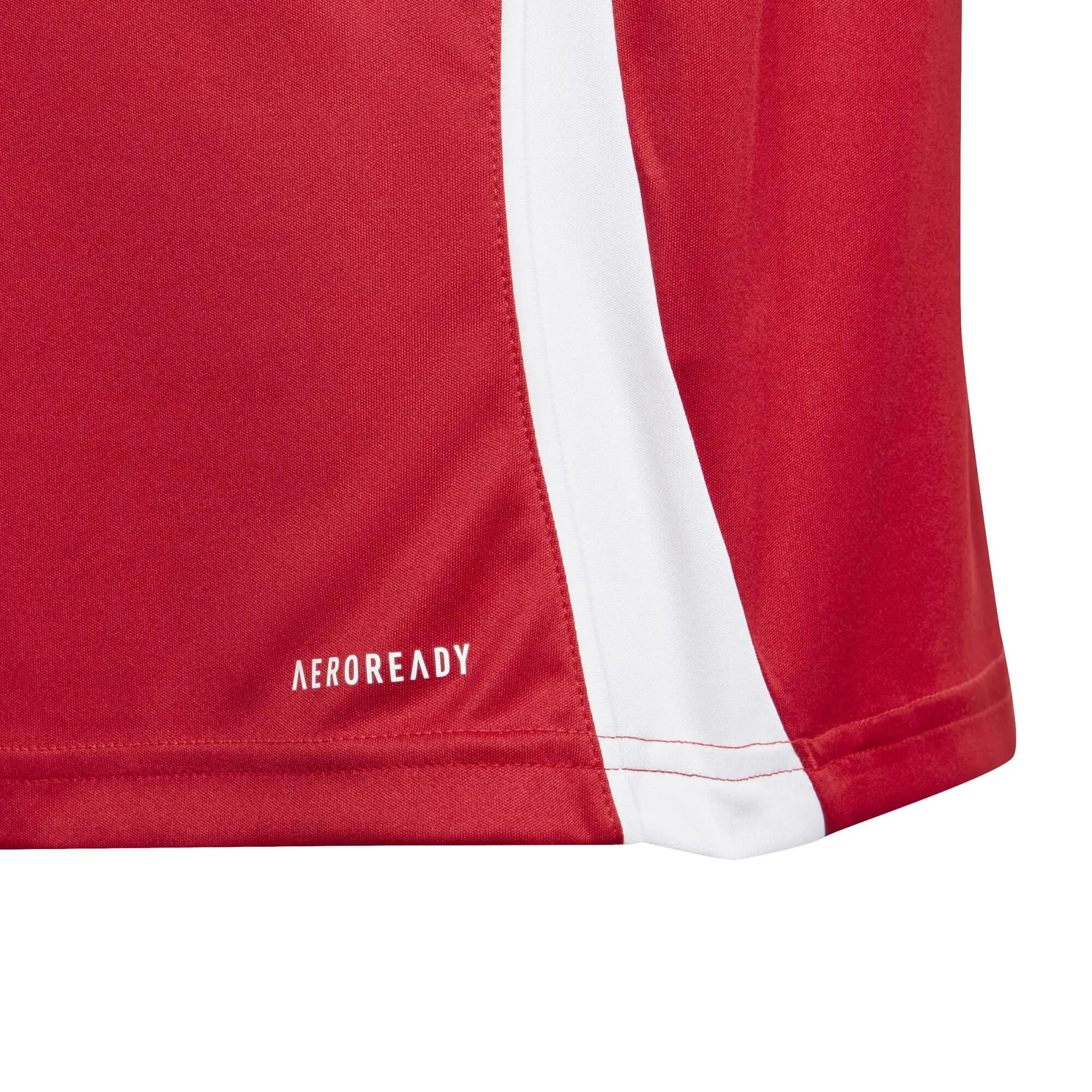 T-shirt Adidas modelo IS1030 para crianças 9/11