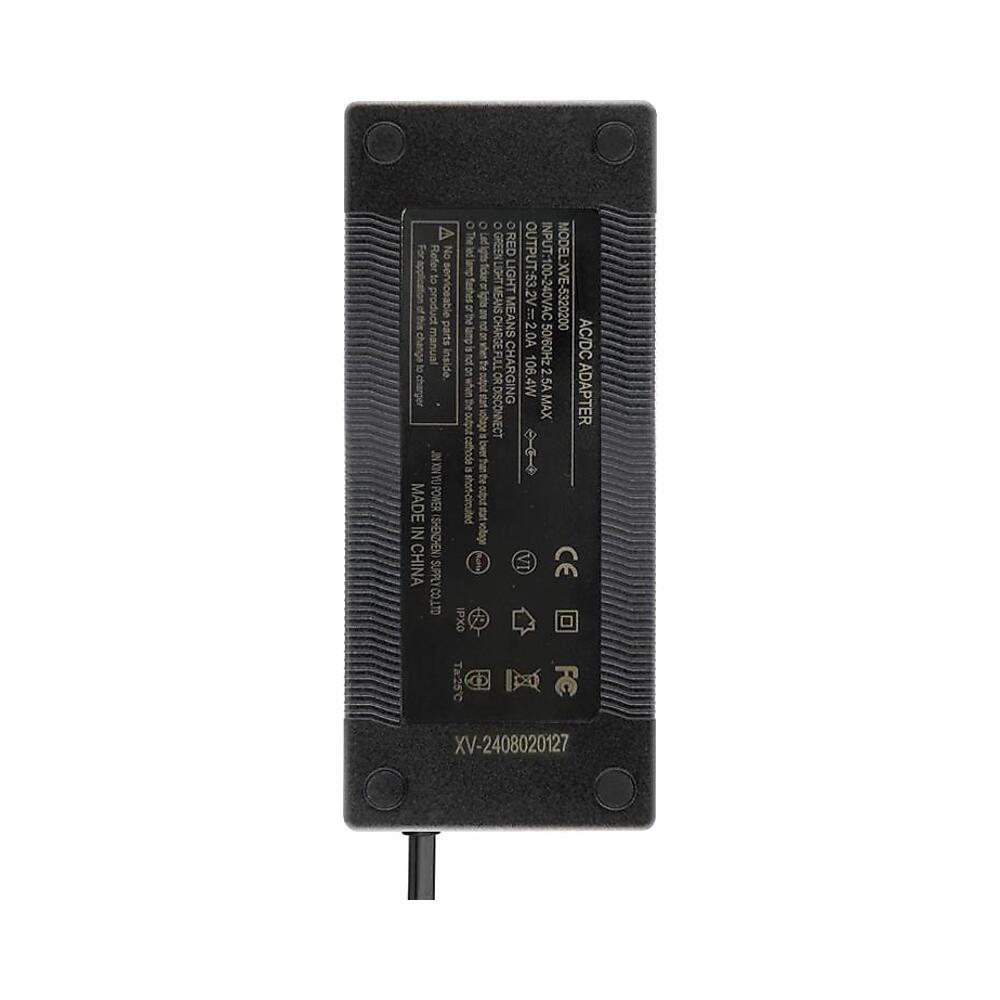 Cargador 36V para Patinete Eléctrico con Conector DC 5,5x2,1mm 2/3