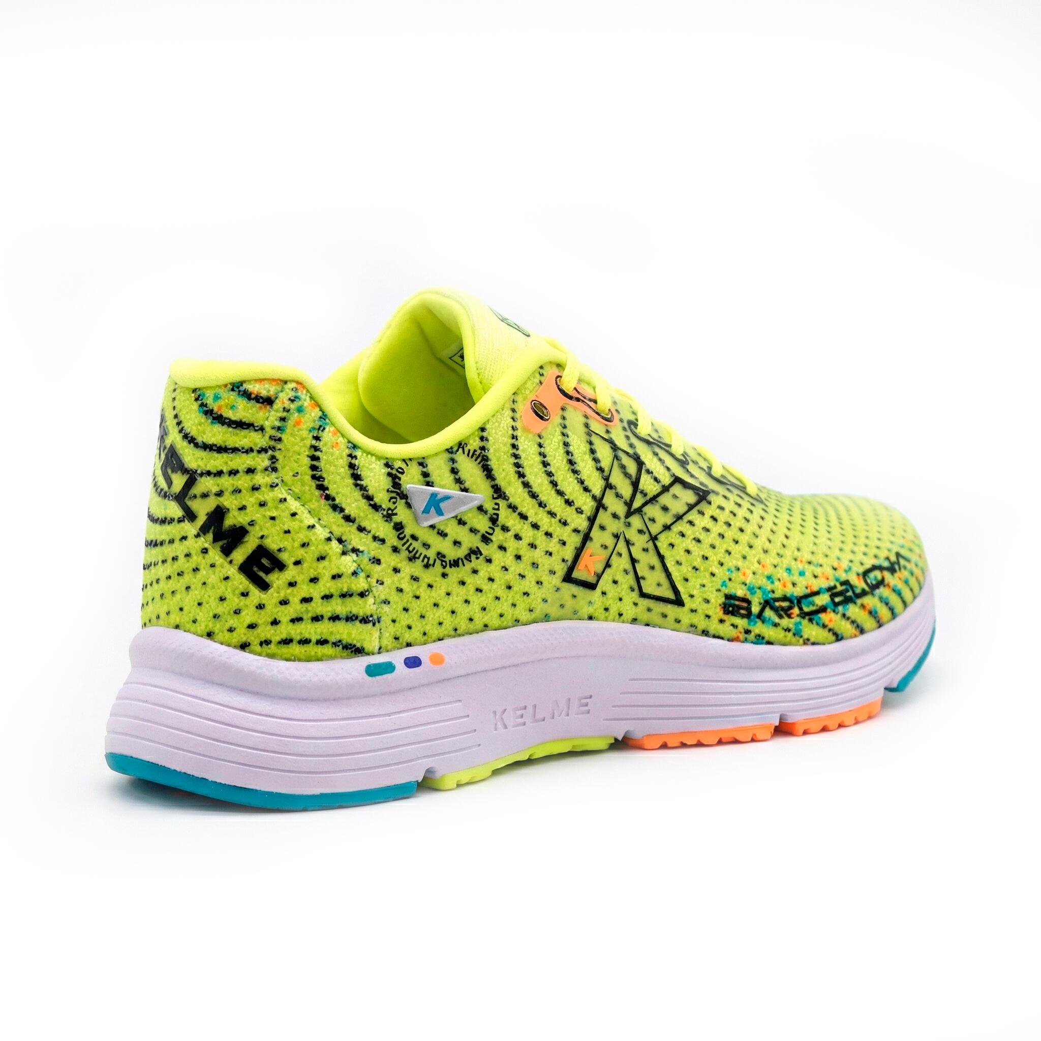 Kelme Zapatillas Running Barcelona Amarillo Unisex 3/4