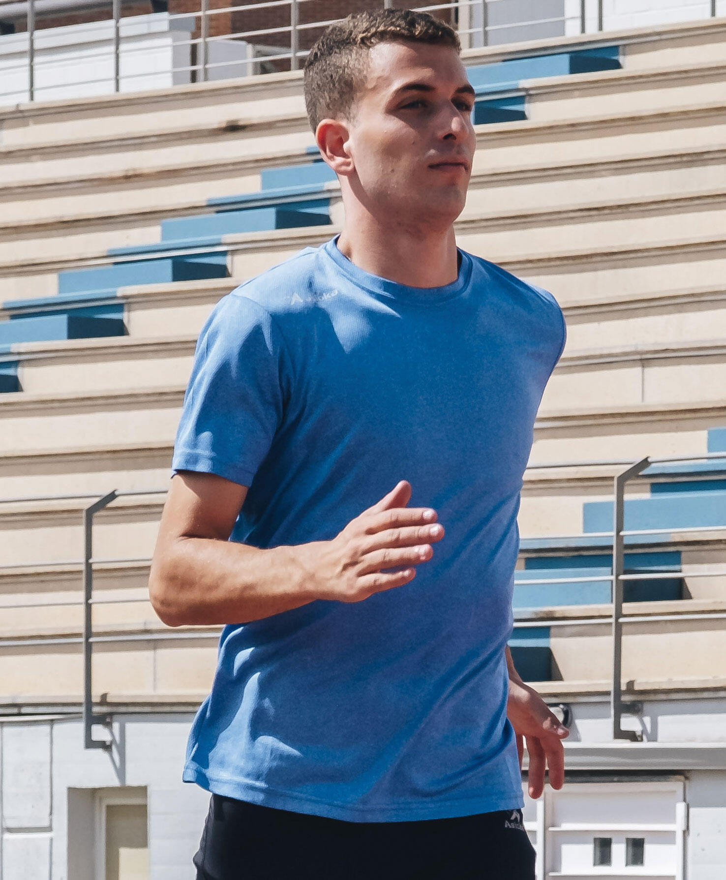 Pack de 2 T-shirts de corrida para homem Asioka RÍO JASPE. Respiráveis. 5/7